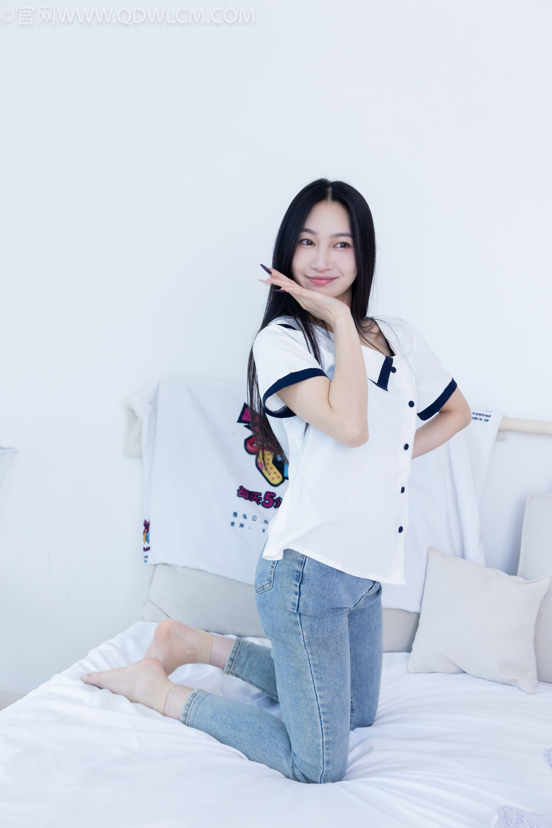 物恋传媒 No.2280 小影 - 高跟凉鞋、短肉丝/(159P)