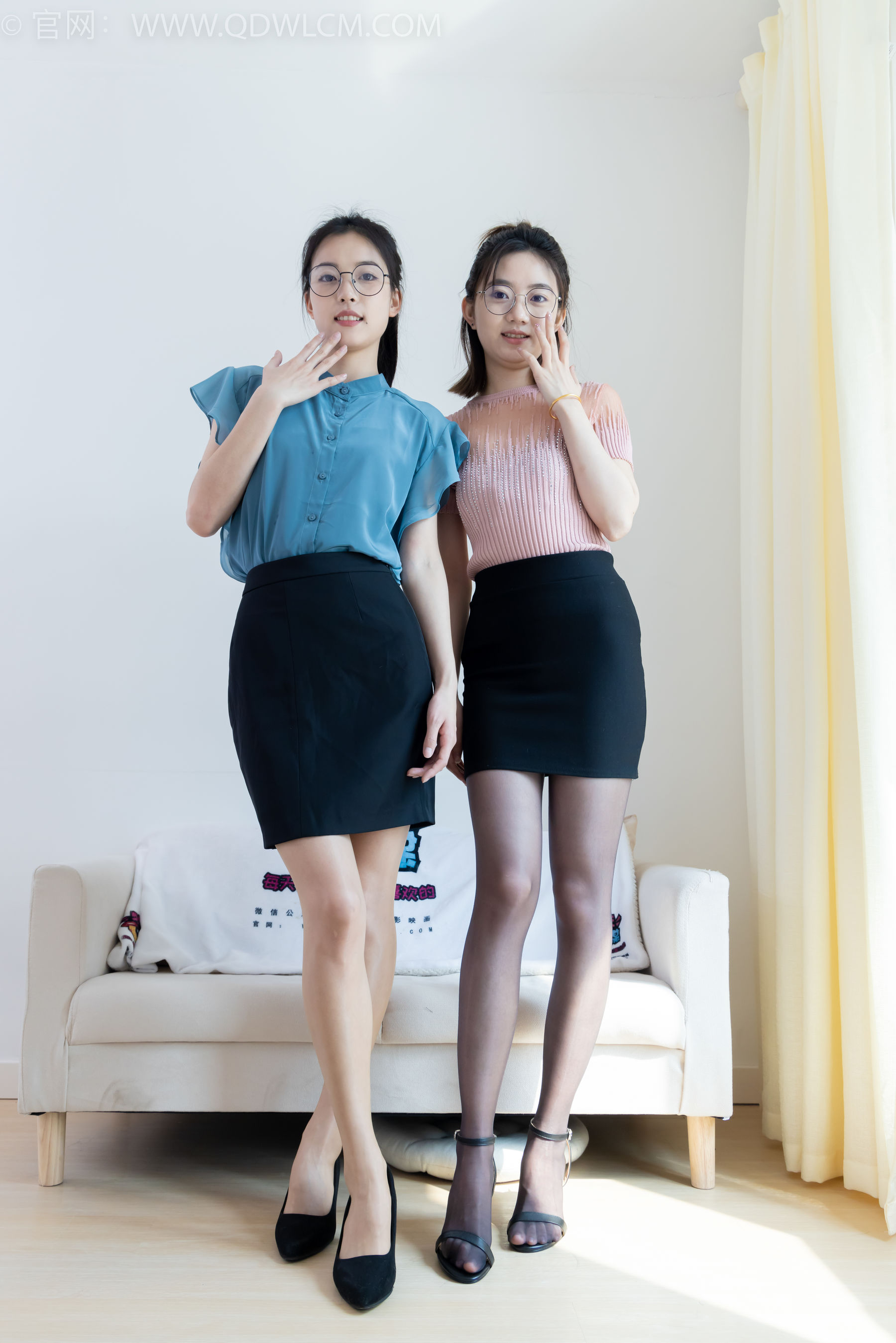 物恋传媒 No.2285 茯苓&欢欢 - 高跟鞋、高跟凉鞋、油亮薄肉丝/(168P)