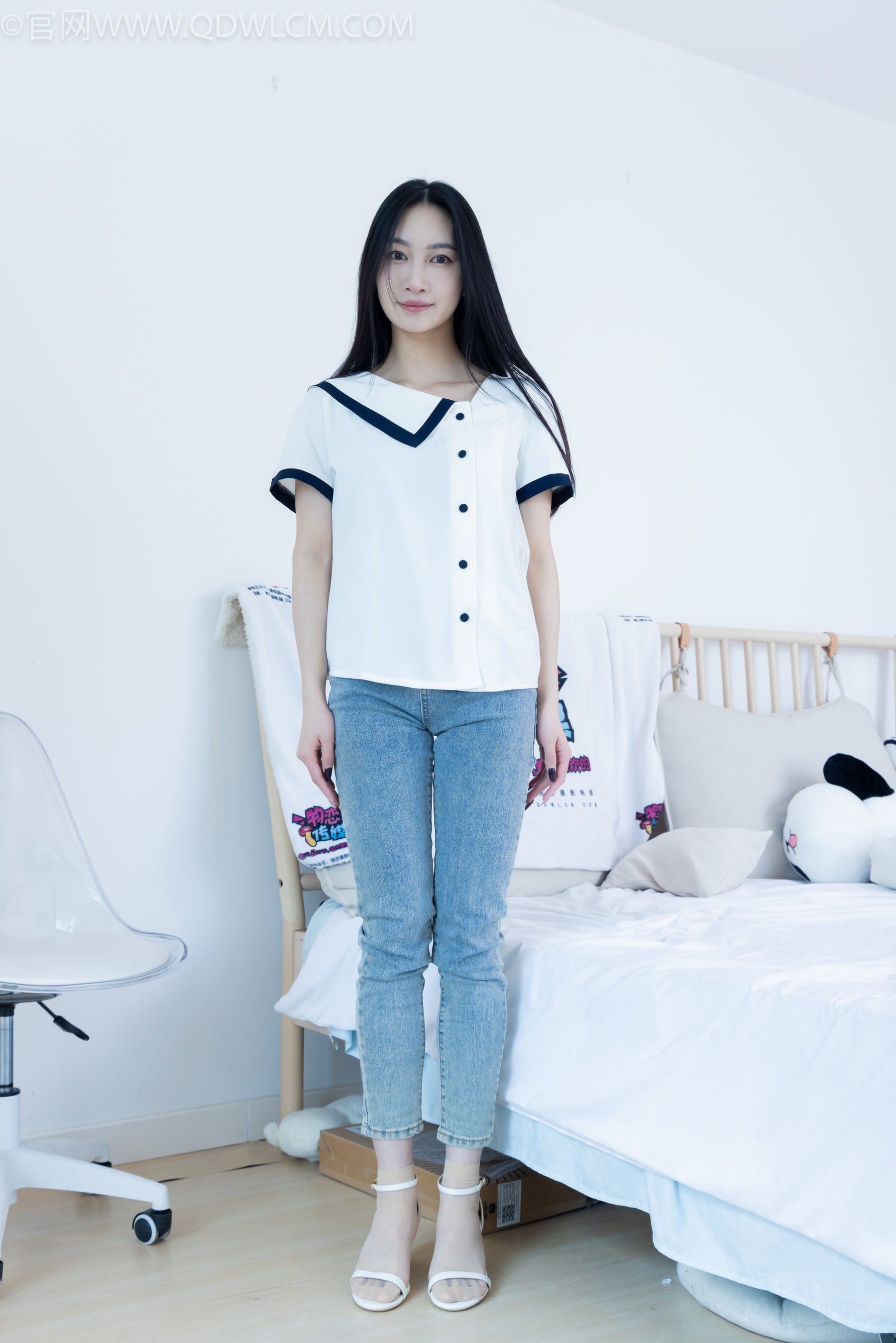 物恋传媒 No.2280 小影 - 高跟凉鞋、短肉丝/(159P)