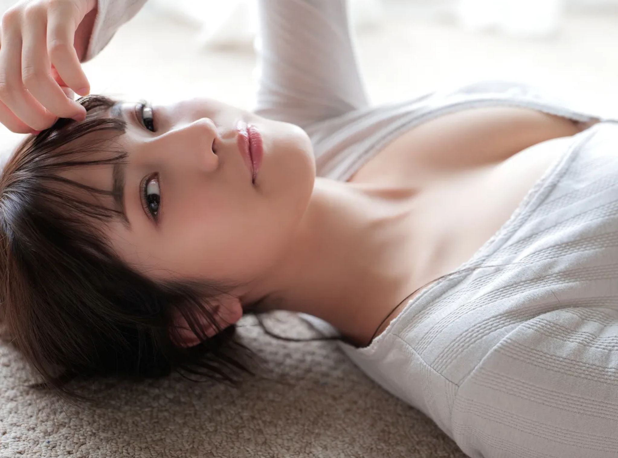 黒嵜菜々子 - 日本一バズってるBIKINI vol.1/(53P)