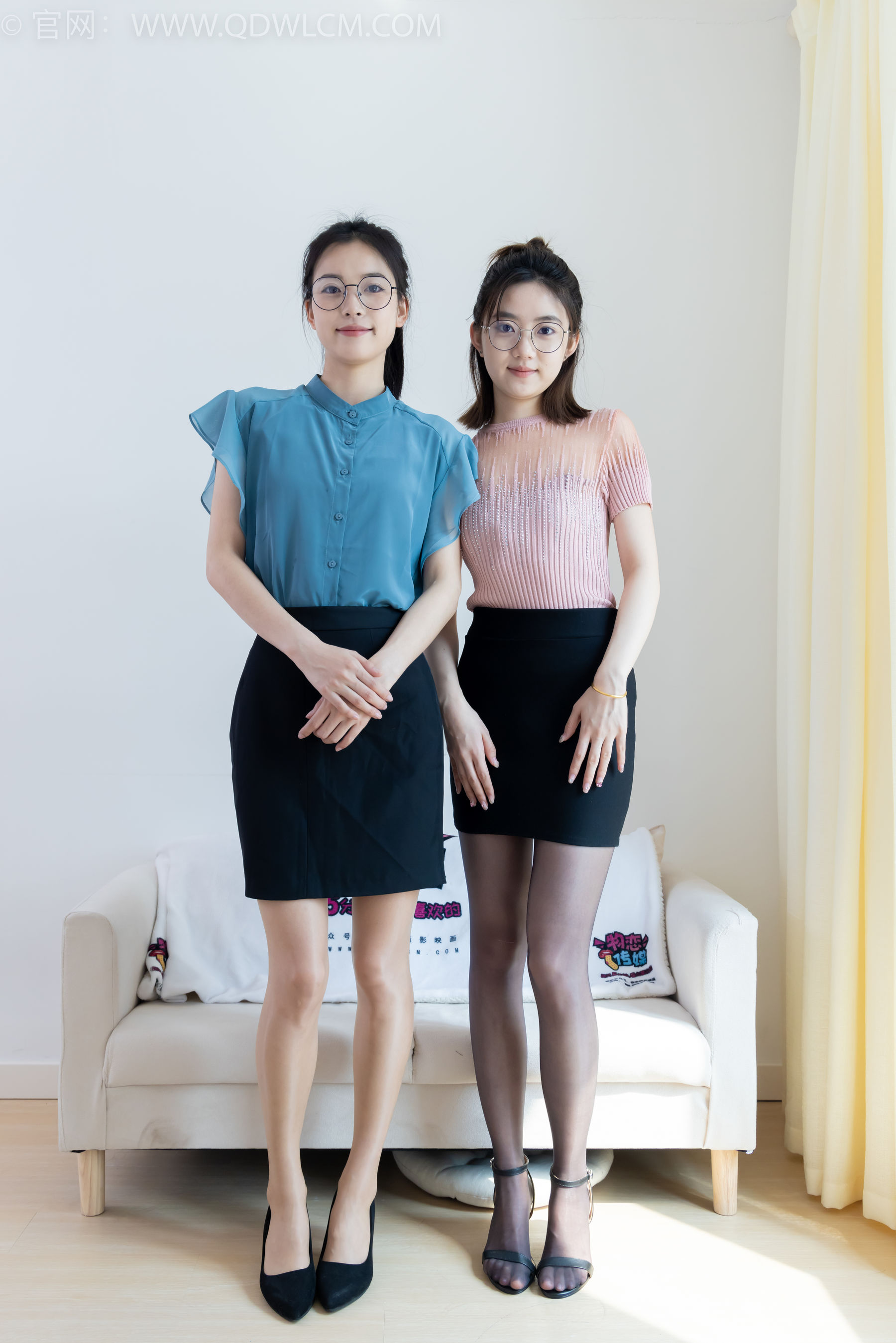 物恋传媒 No.2285 茯苓&欢欢 - 高跟鞋、高跟凉鞋、油亮薄肉丝/(168P)