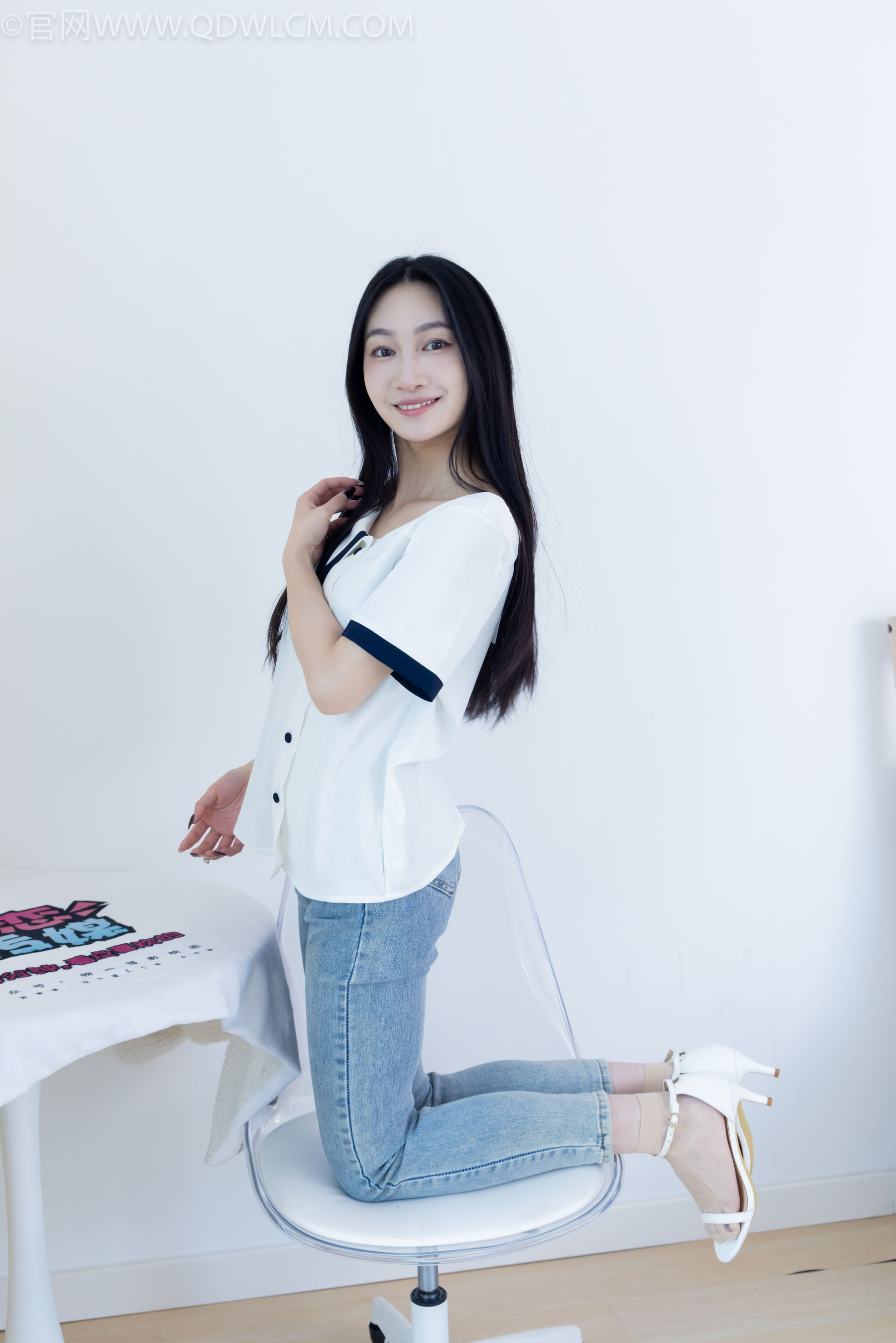 物恋传媒 No.2280 小影 - 高跟凉鞋、短肉丝/(159P)