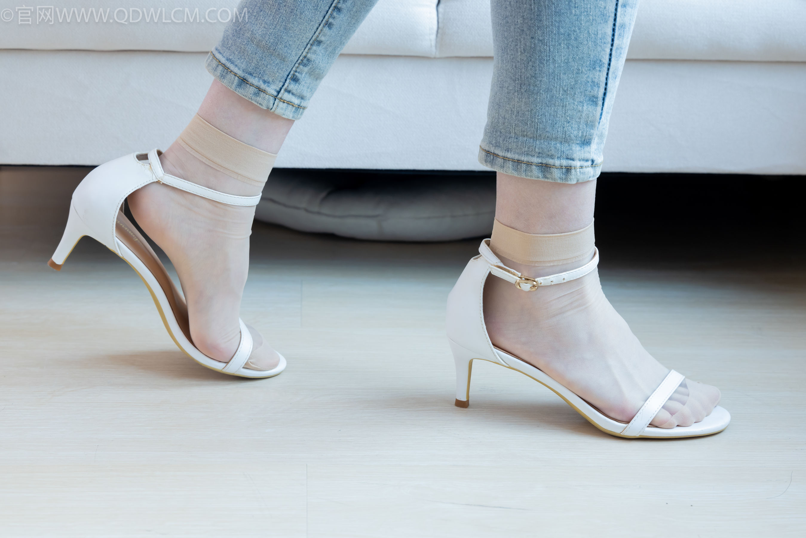 物恋传媒 No.2280 小影 - 高跟凉鞋、短肉丝/(159P)