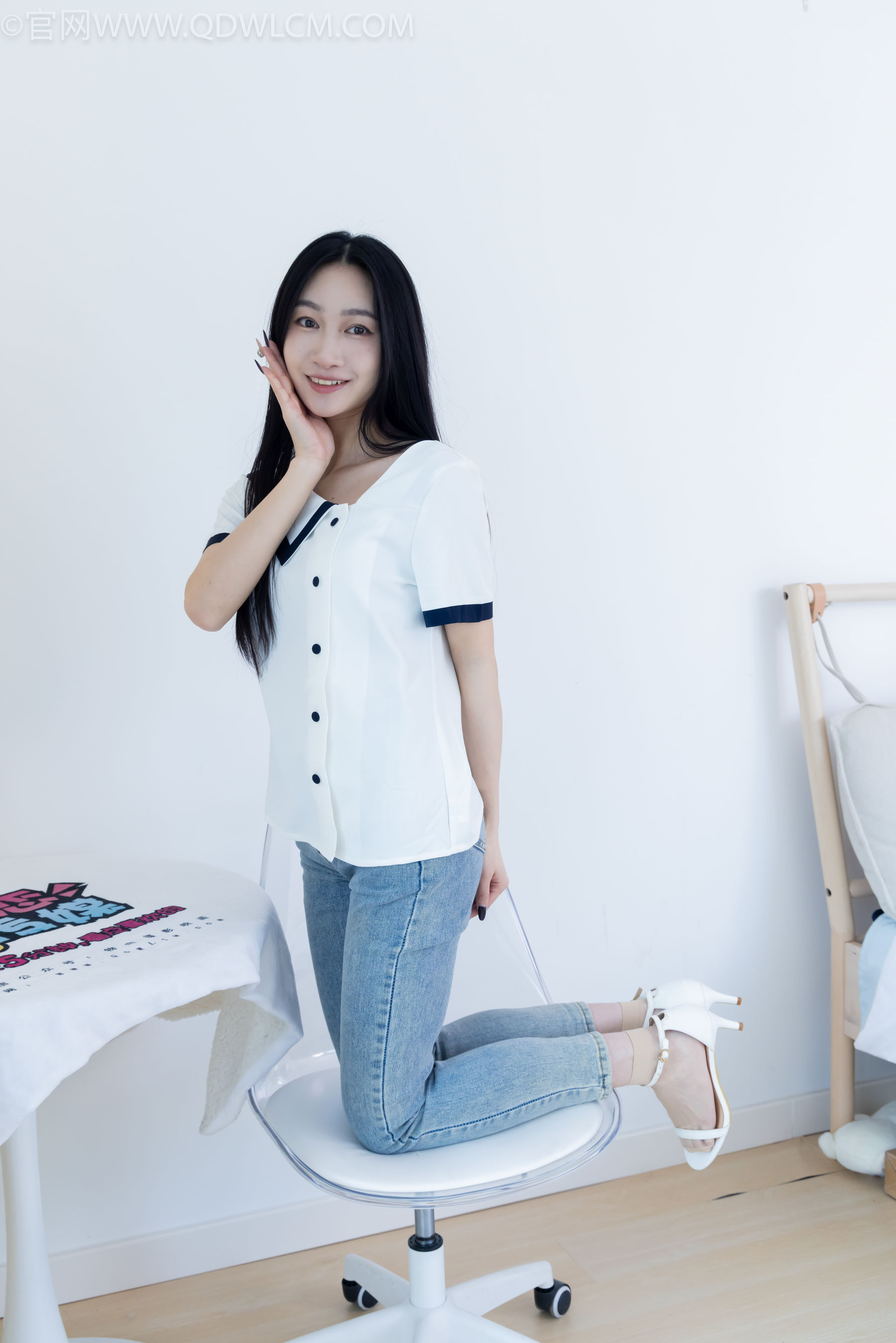 物恋传媒 No.2280 小影 - 高跟凉鞋、短肉丝/(159P)