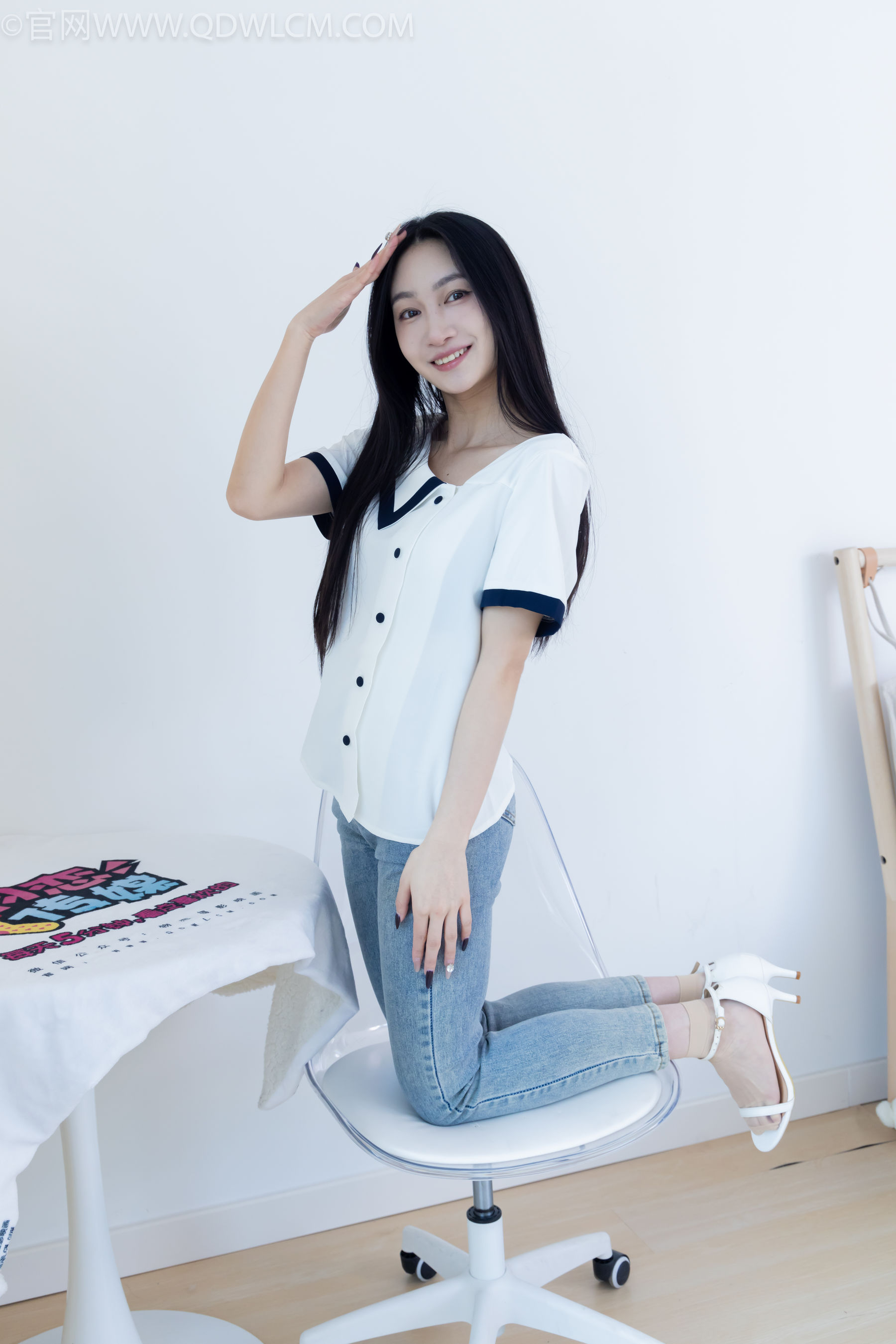 物恋传媒 No.2280 小影 - 高跟凉鞋、短肉丝/(159P)