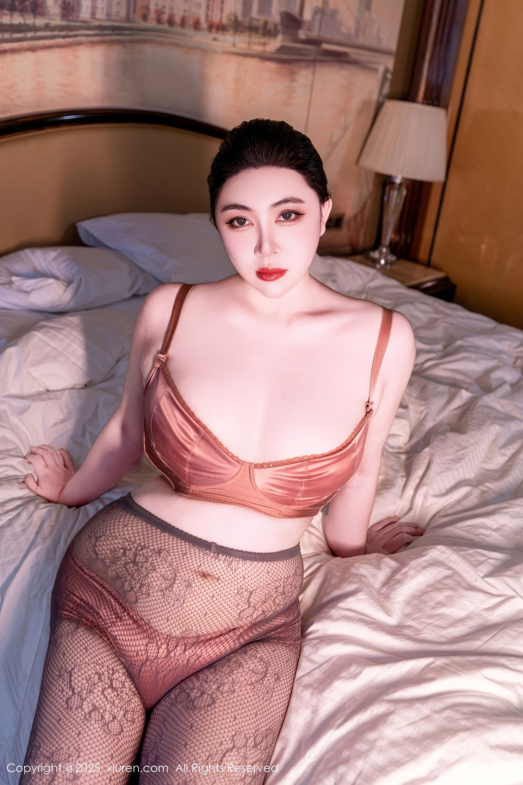 [秀人XiuRen] 2025.03.03 No.9955 风景尤美/(96P)