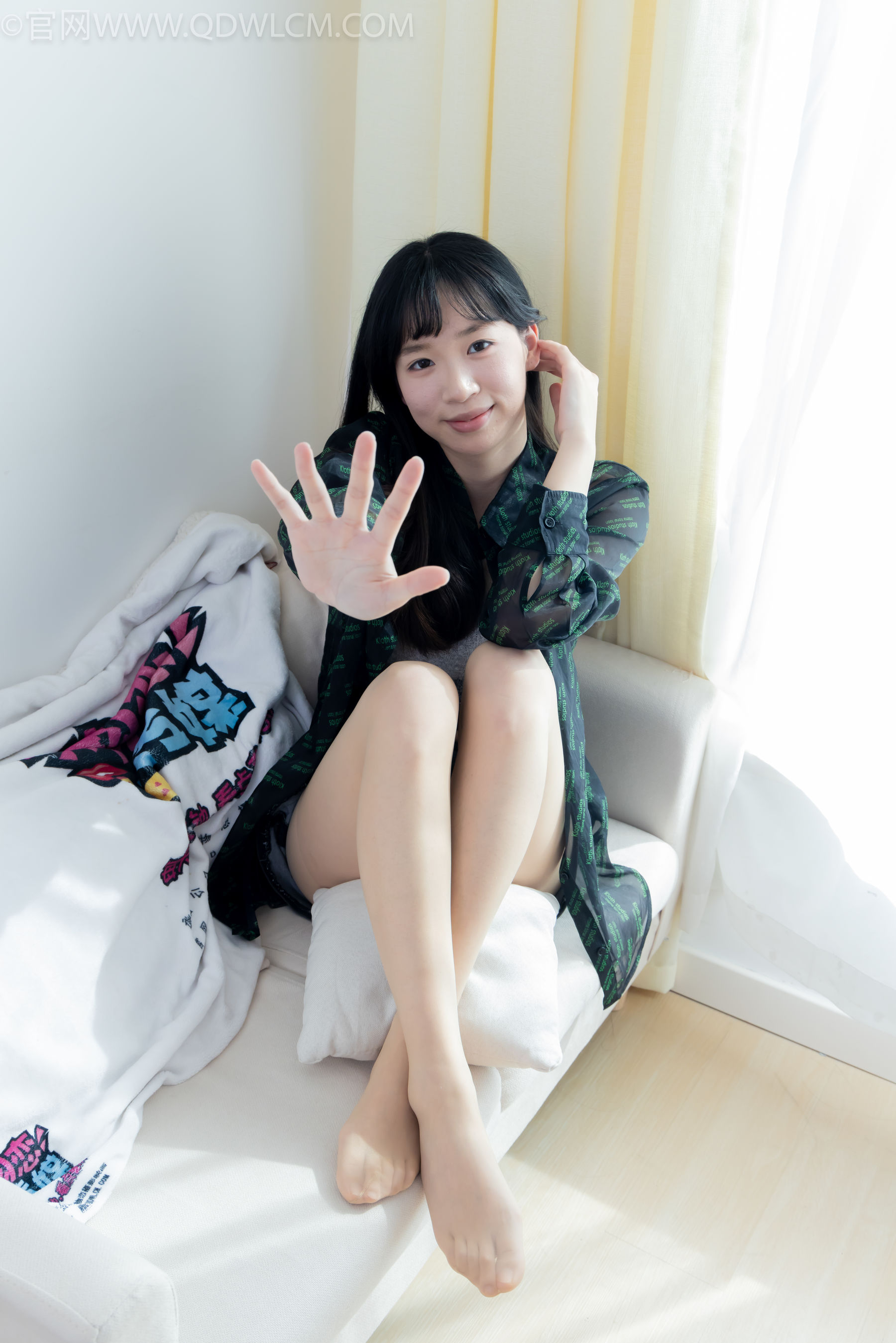 物恋传媒 No.2282 小左 - 高跟鞋、薄肉丝/(150P)