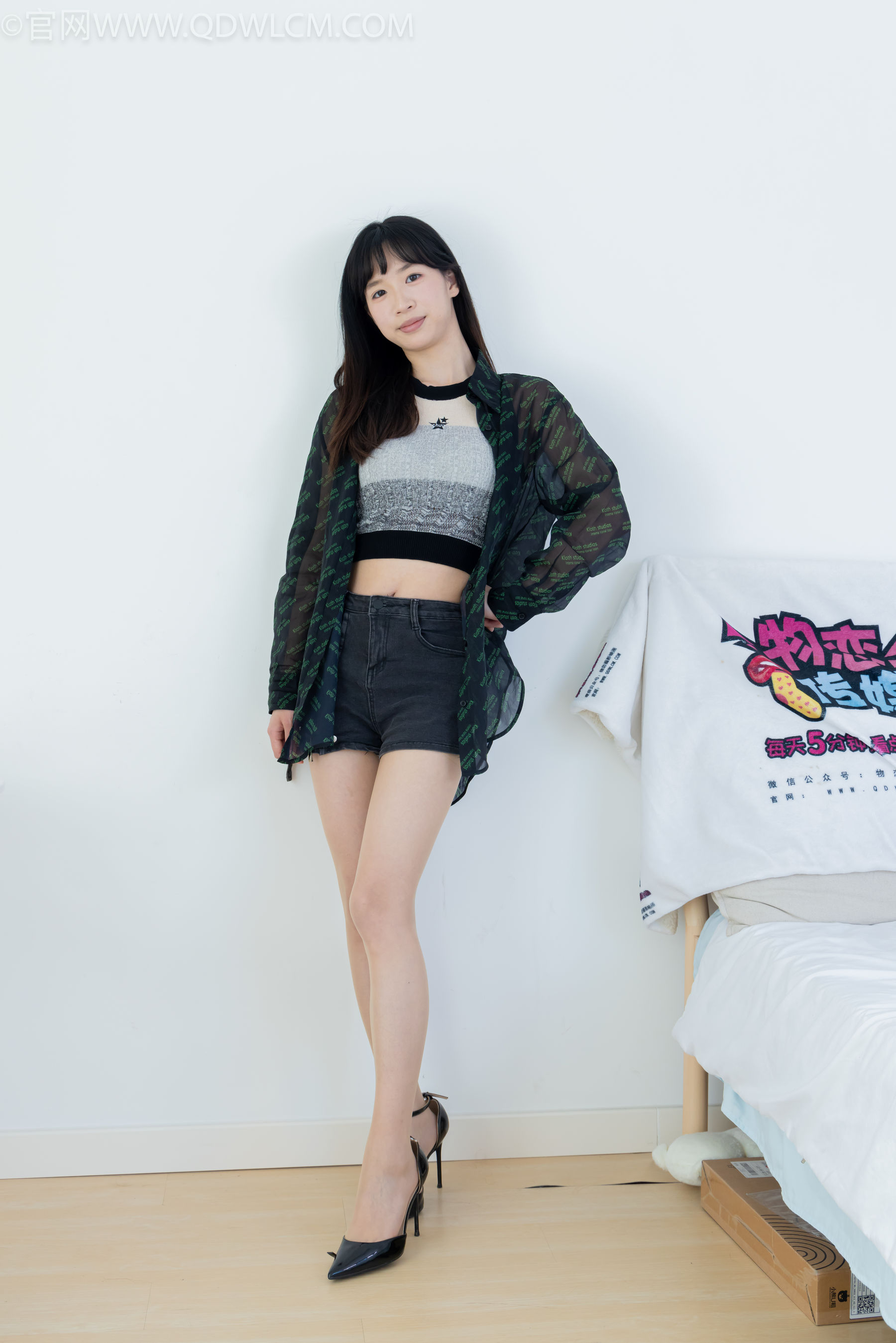 物恋传媒 No.2282 小左 - 高跟鞋、薄肉丝/(150P)