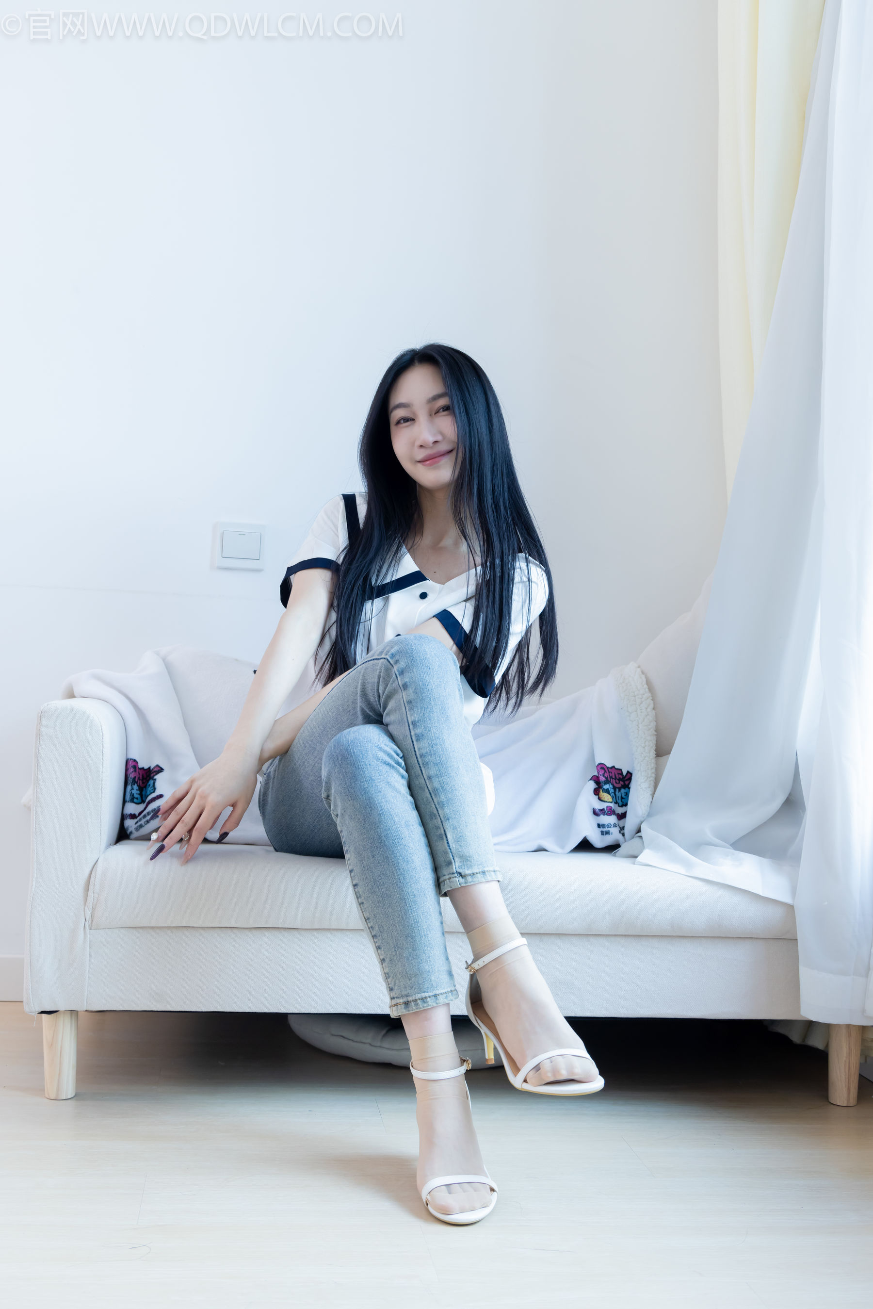 物恋传媒 No.2280 小影 - 高跟凉鞋、短肉丝/(159P)