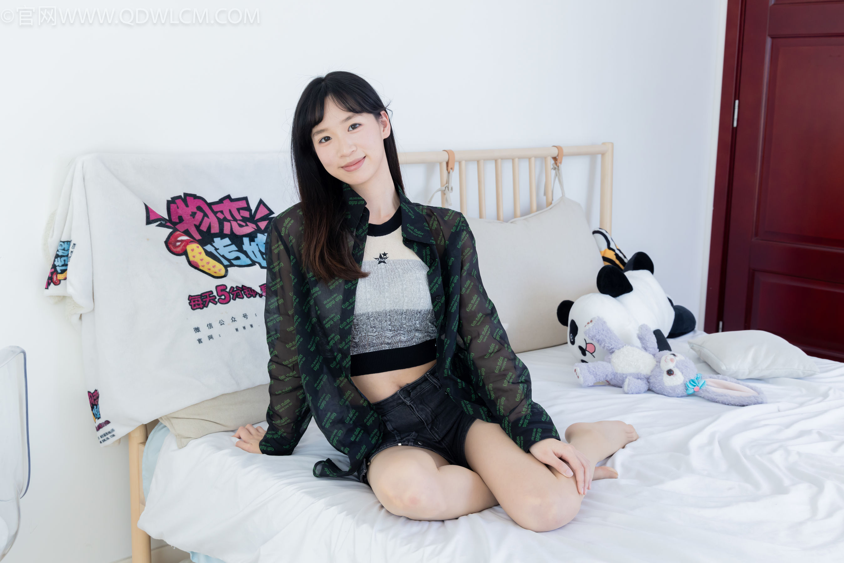 物恋传媒 No.2282 小左 - 高跟鞋、薄肉丝/(150P)