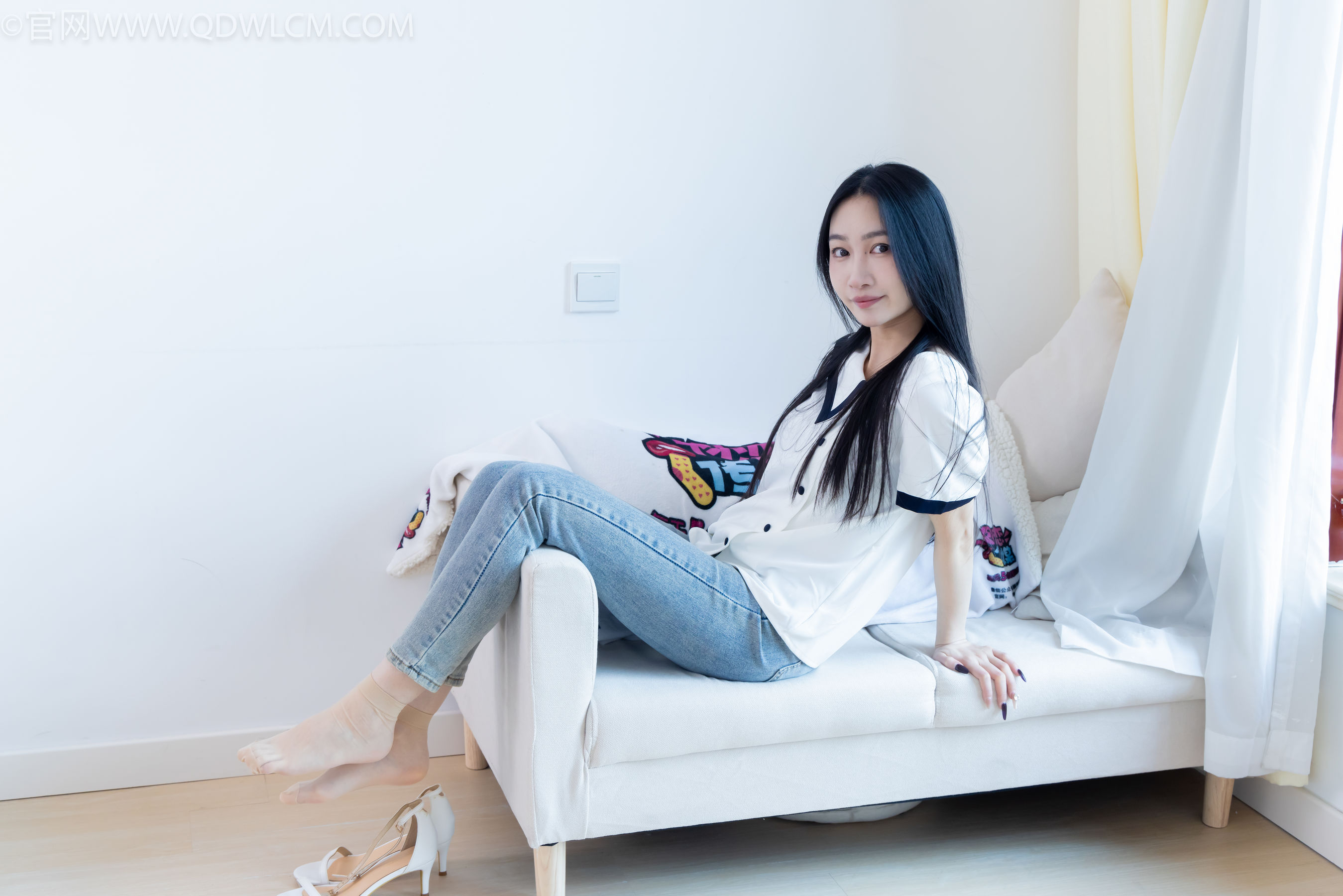 物恋传媒 No.2280 小影 - 高跟凉鞋、短肉丝/(159P)