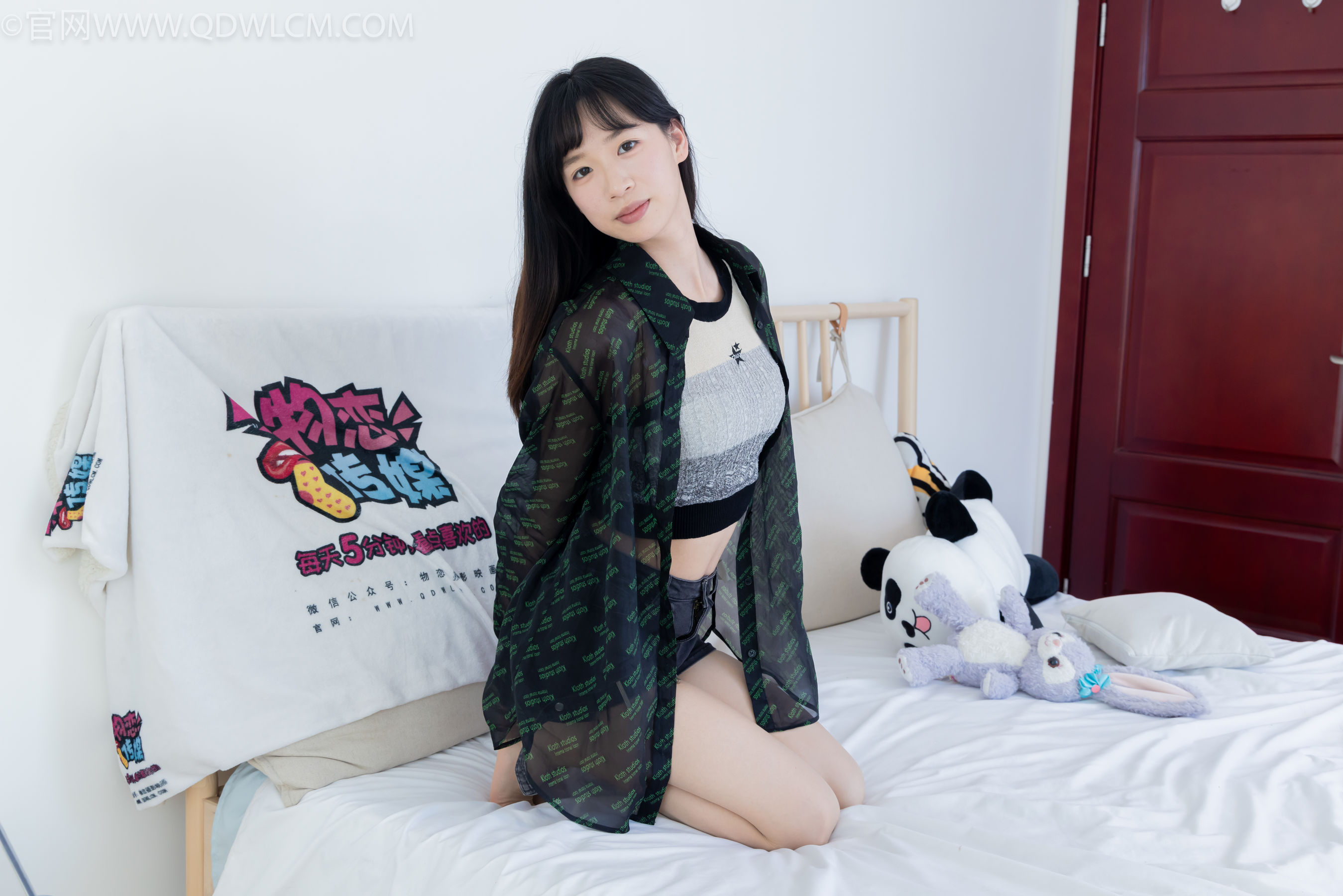 物恋传媒 No.2282 小左 - 高跟鞋、薄肉丝/(150P)