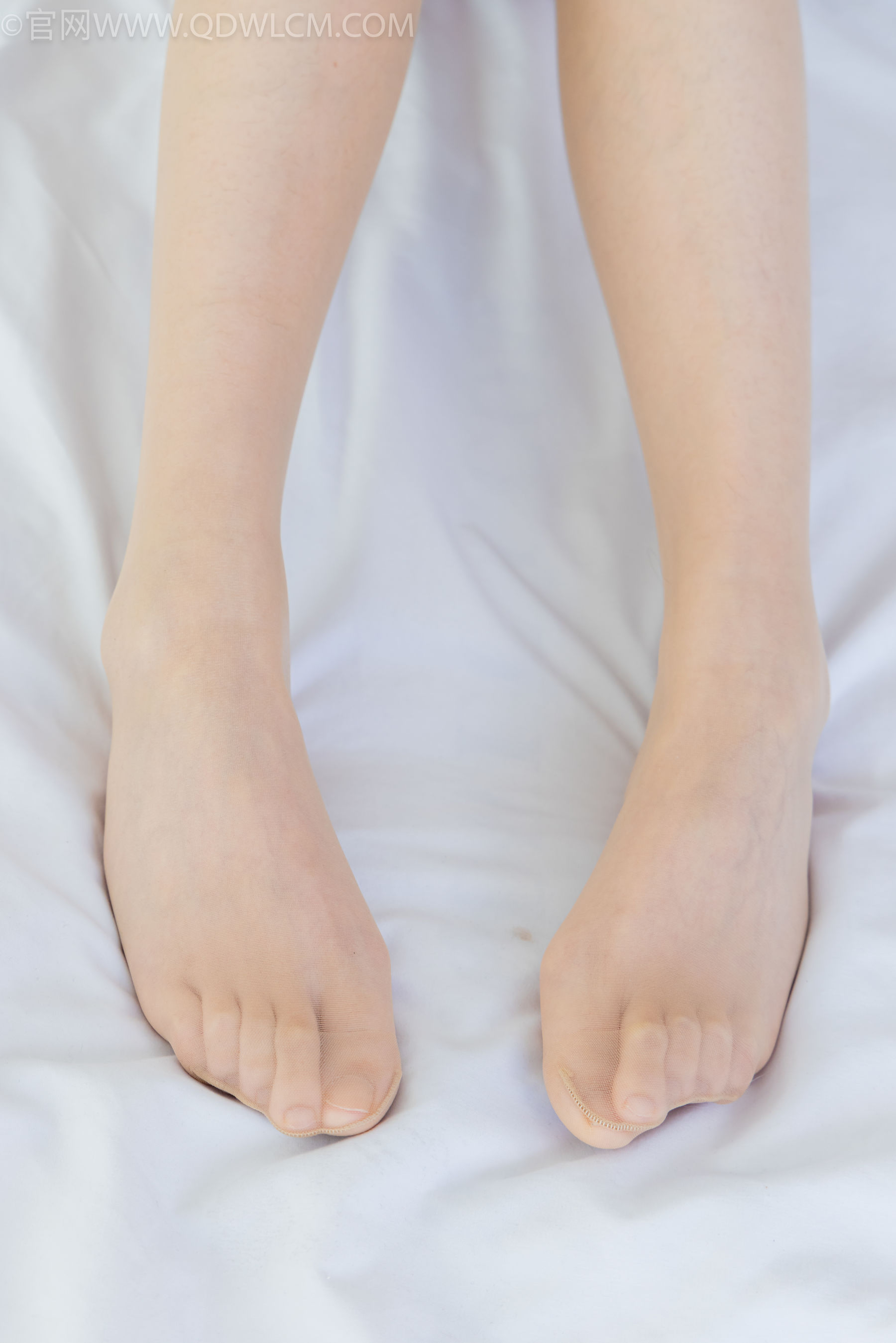 物恋传媒 No.2282 小左 - 高跟鞋、薄肉丝/(150P)