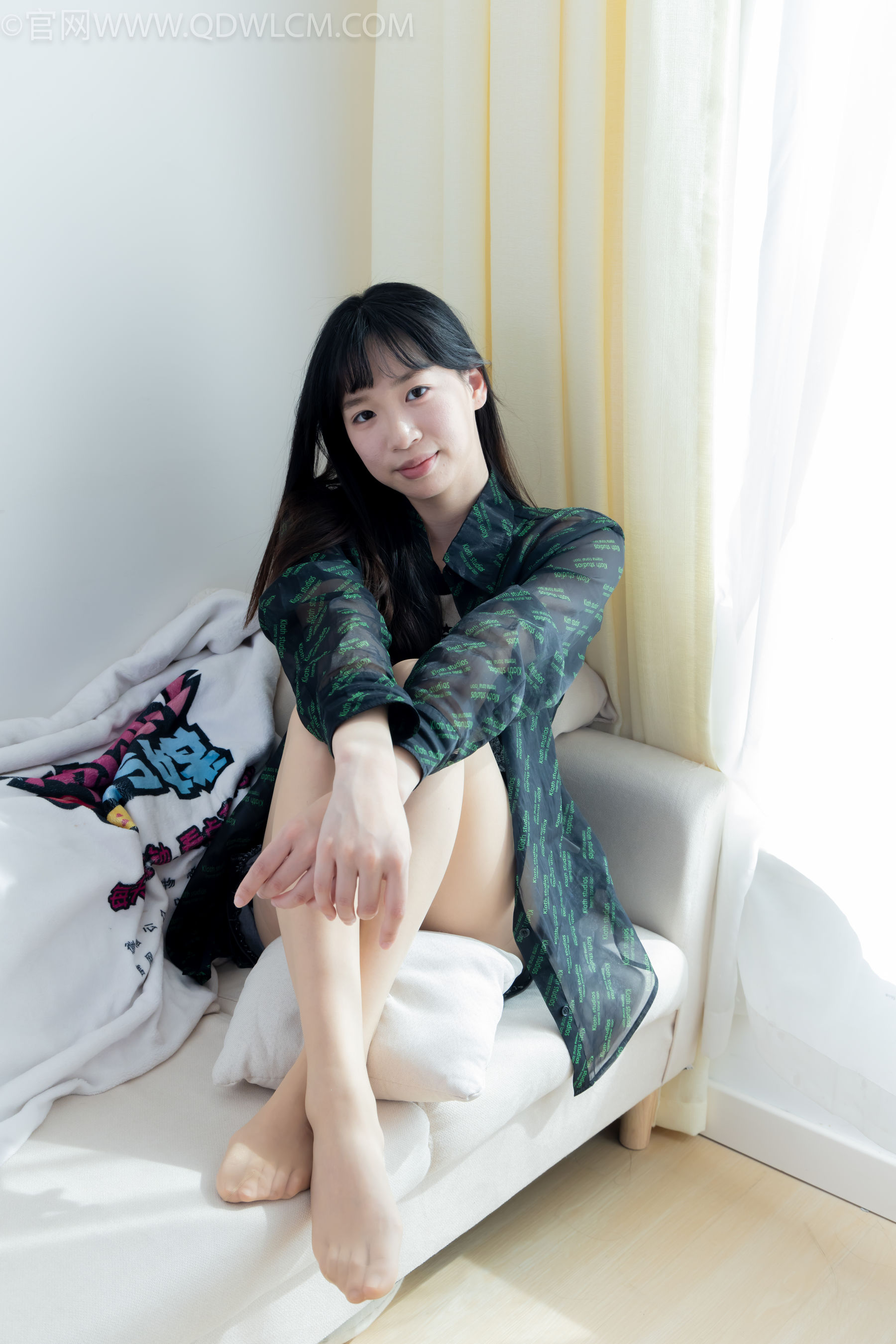 物恋传媒 No.2282 小左 - 高跟鞋、薄肉丝/(150P)