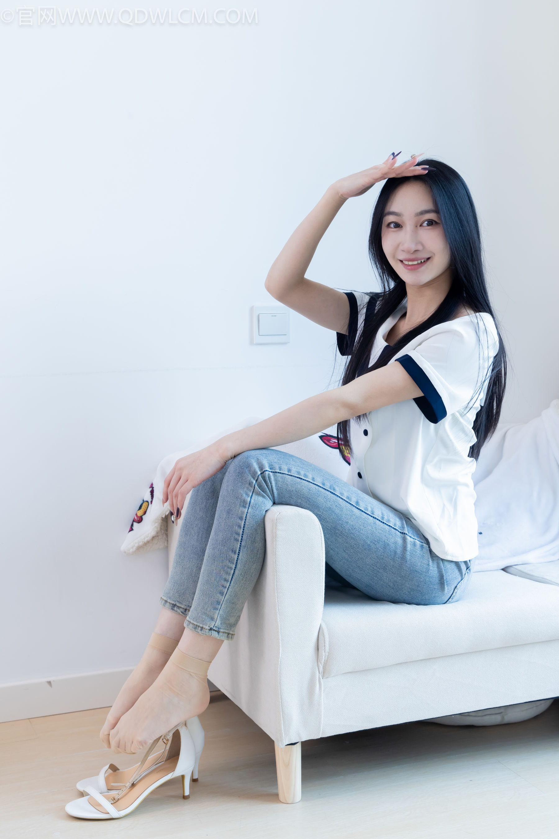 物恋传媒 No.2280 小影 - 高跟凉鞋、短肉丝/(159P)