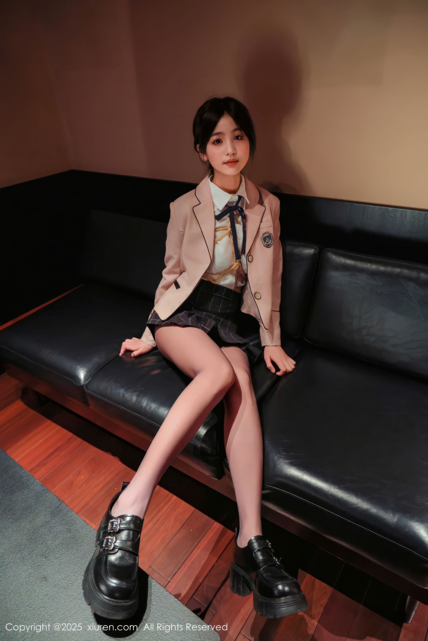 [秀人XiuRen] 2025.02.28 No.9949 奶芙乔乔/(72P)