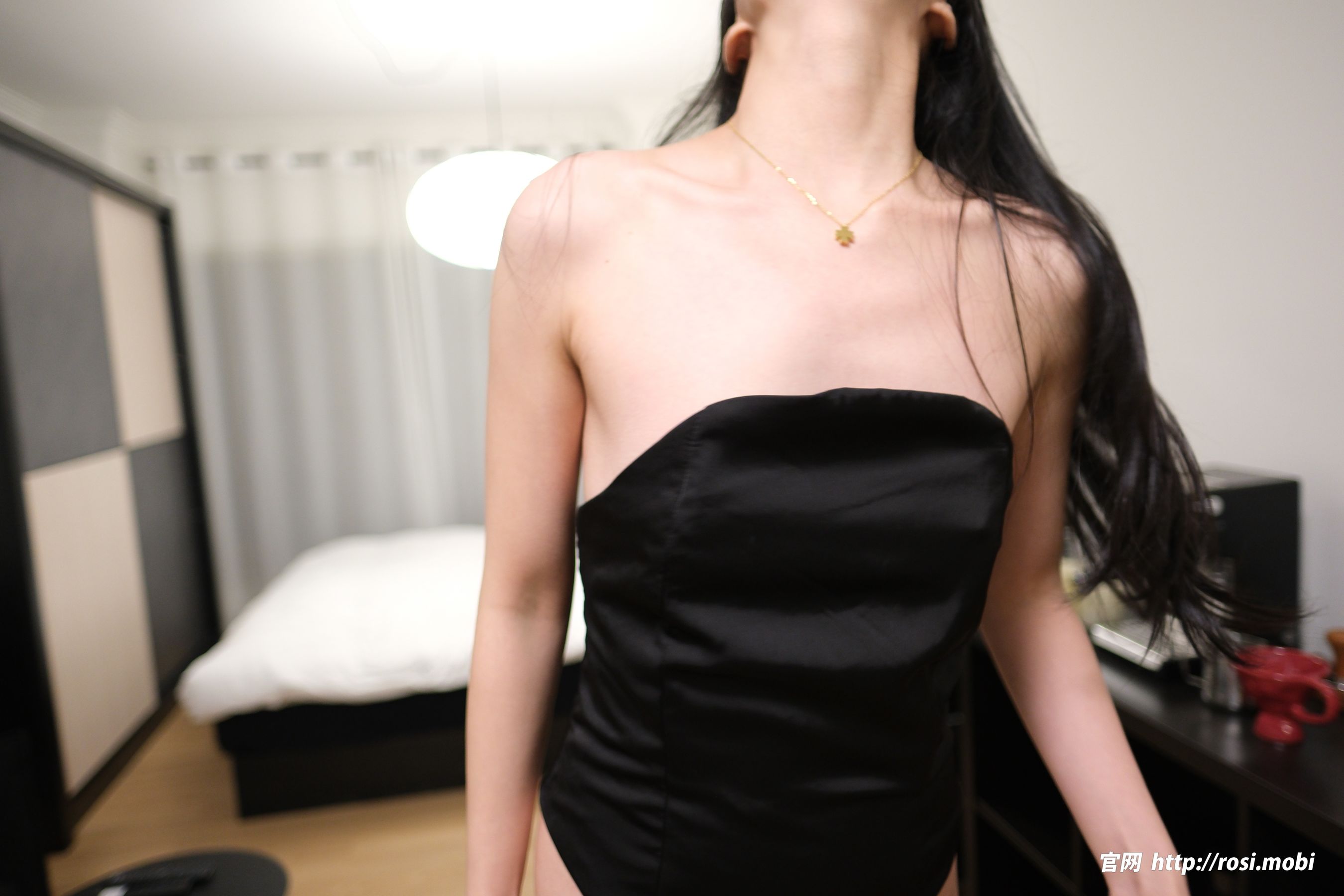 [ROSI写真] 2025.04.01 NO.4866/(66P)