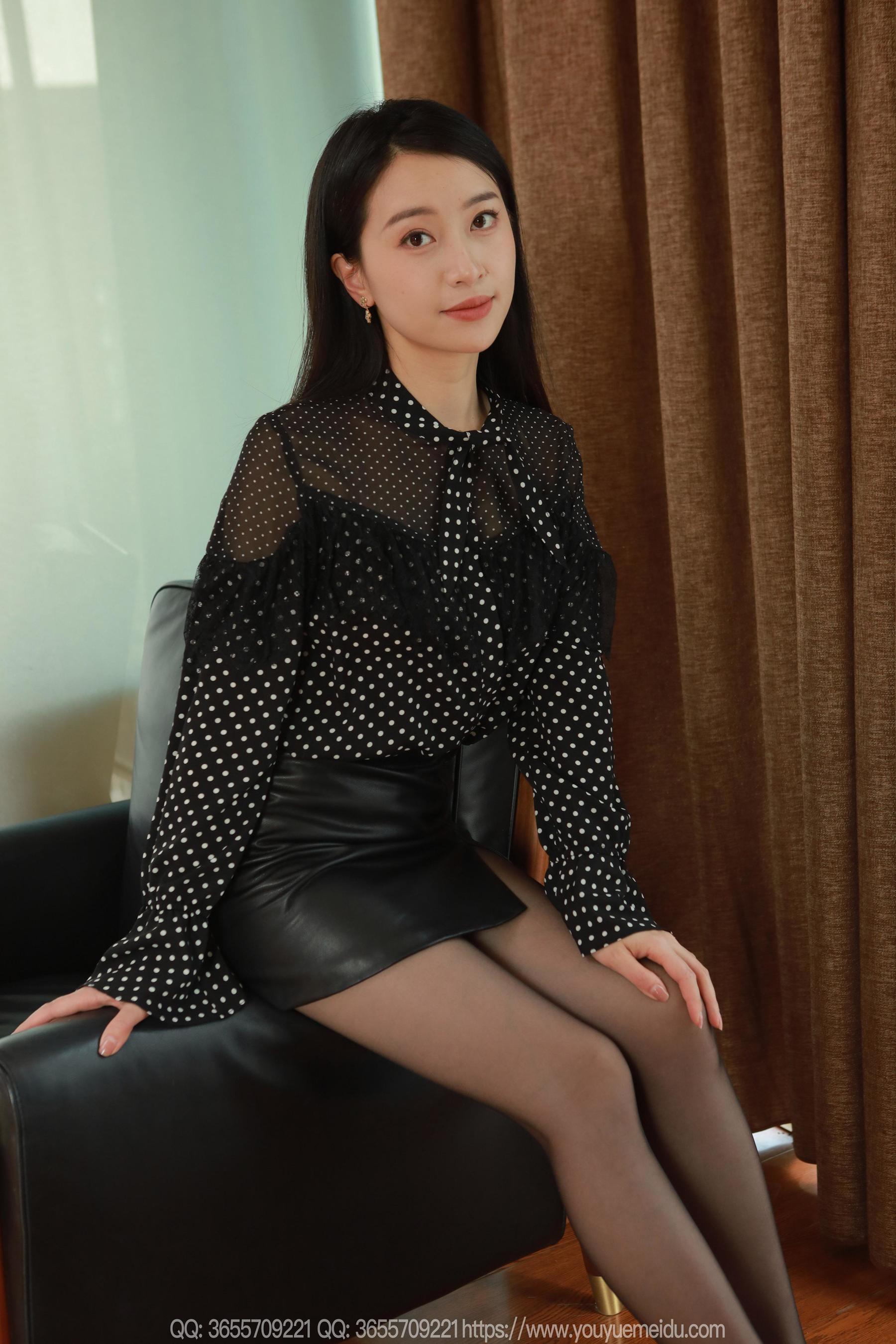 IESS异思趣向 - 模特： 小婕 《半透波点衫（下）》/(87P)