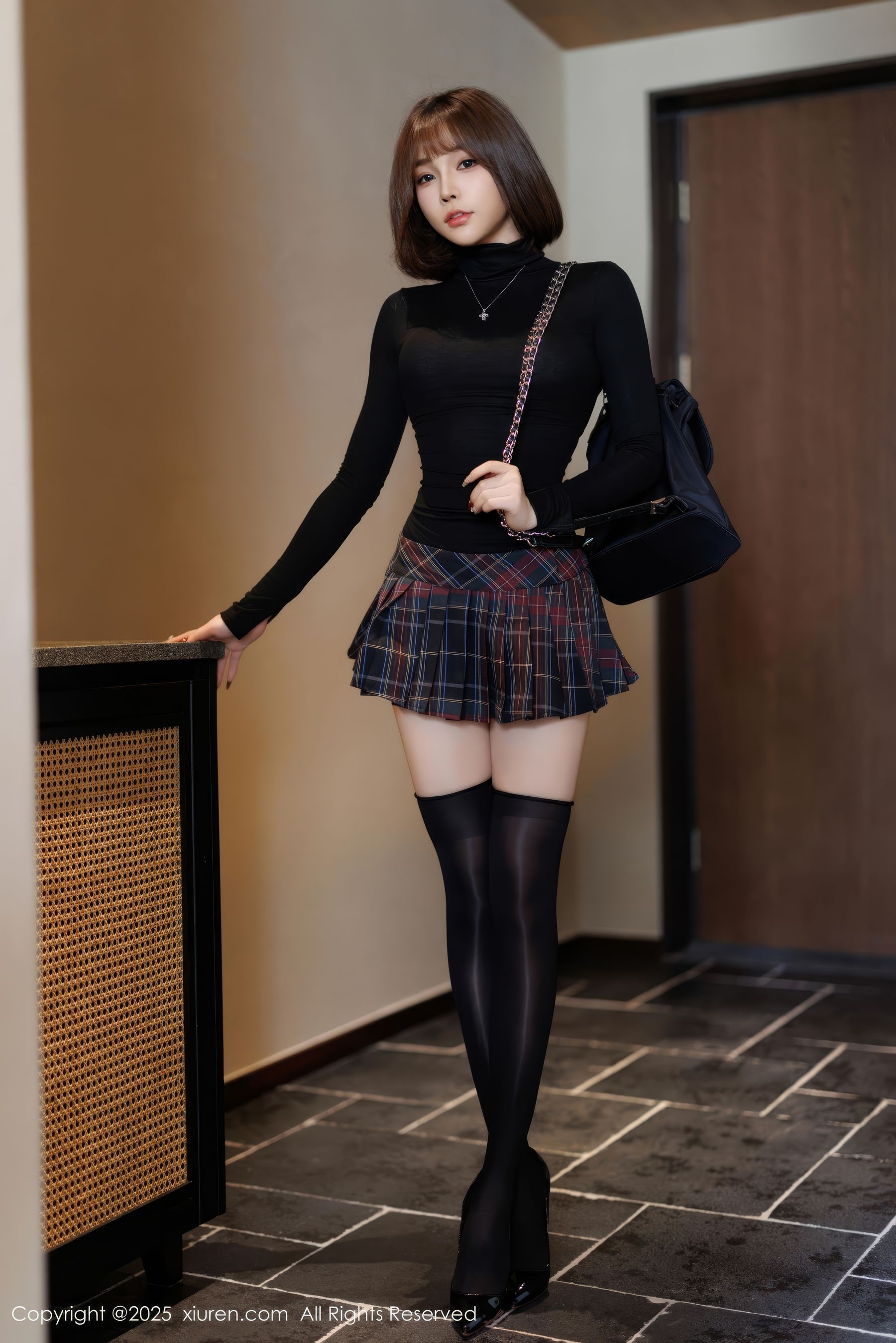 [秀人XiuRen] 2025.02.27 No.9944 徐莉芝Booty/(85P)