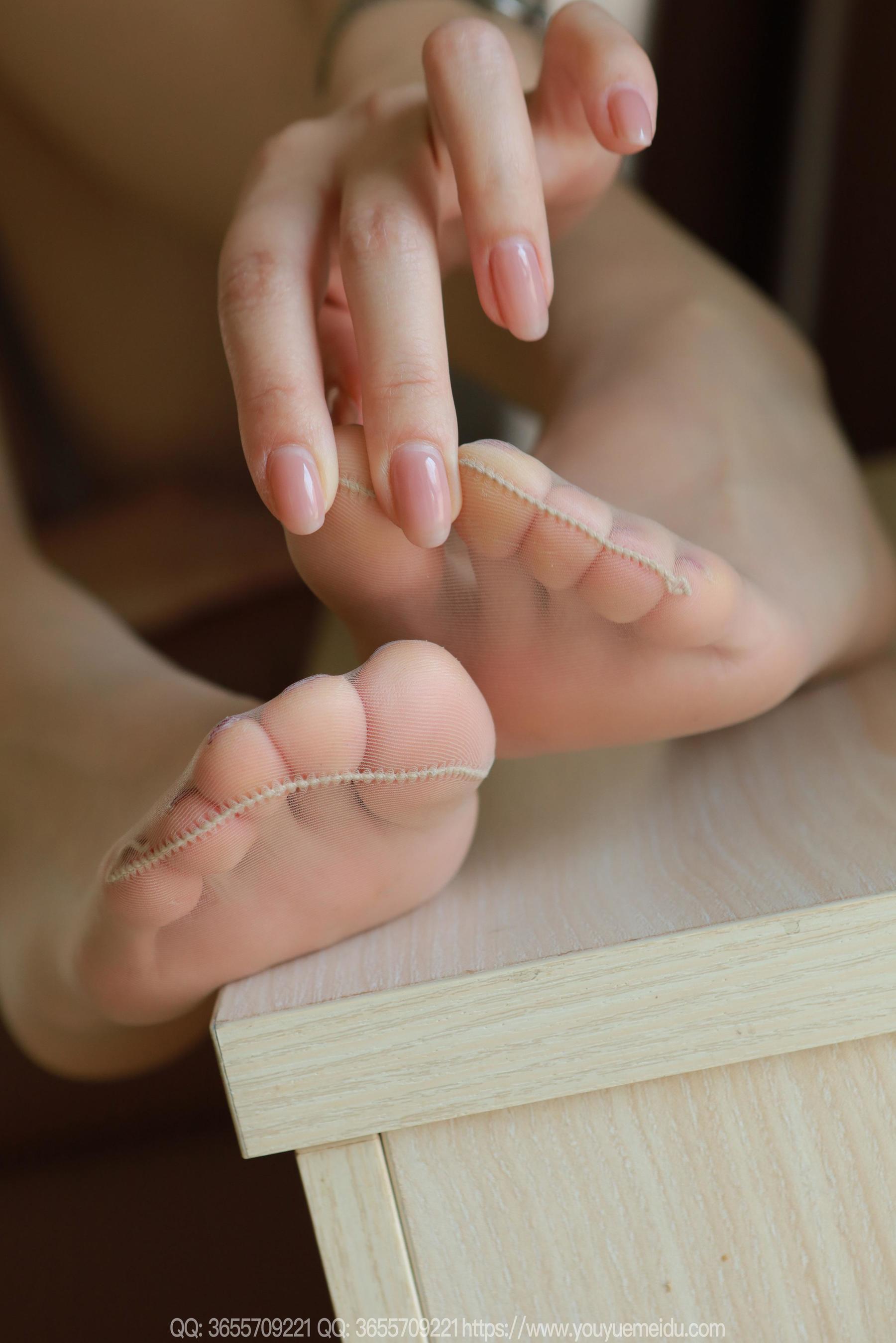 IESS异思趣向 - 模特： 小婕 《欲罢不能（下）》/(85P)