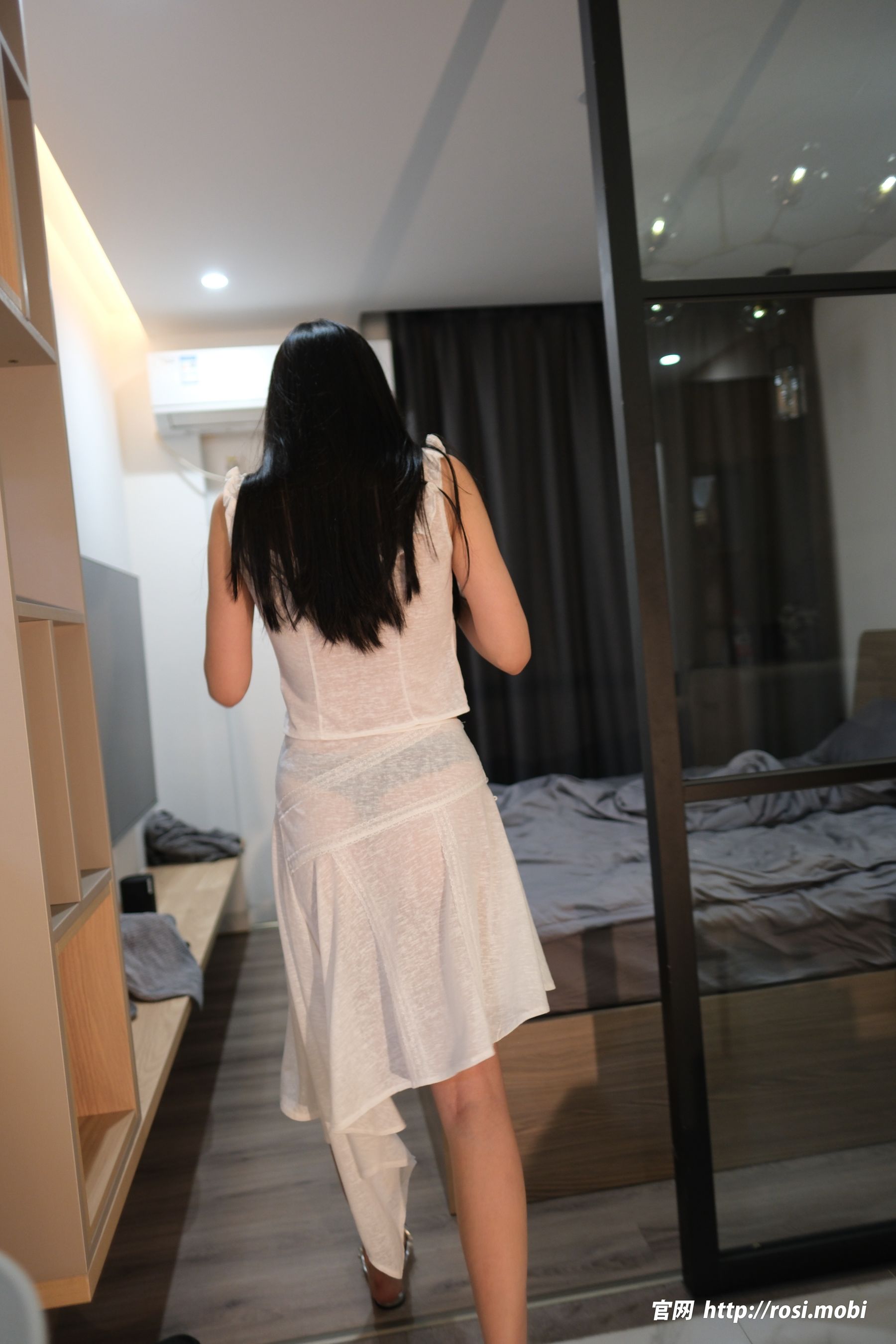 [ROSI写真] 2025.03.21 NO.4855/(106P)