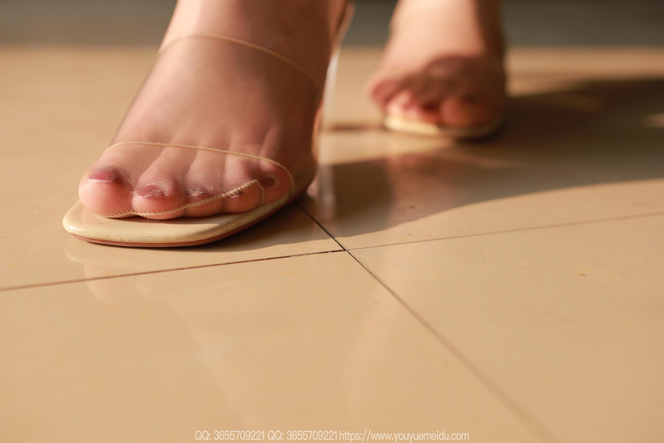 IESS异思趣向 - 模特： 小婕 《春光明媚（上）》/(88P)