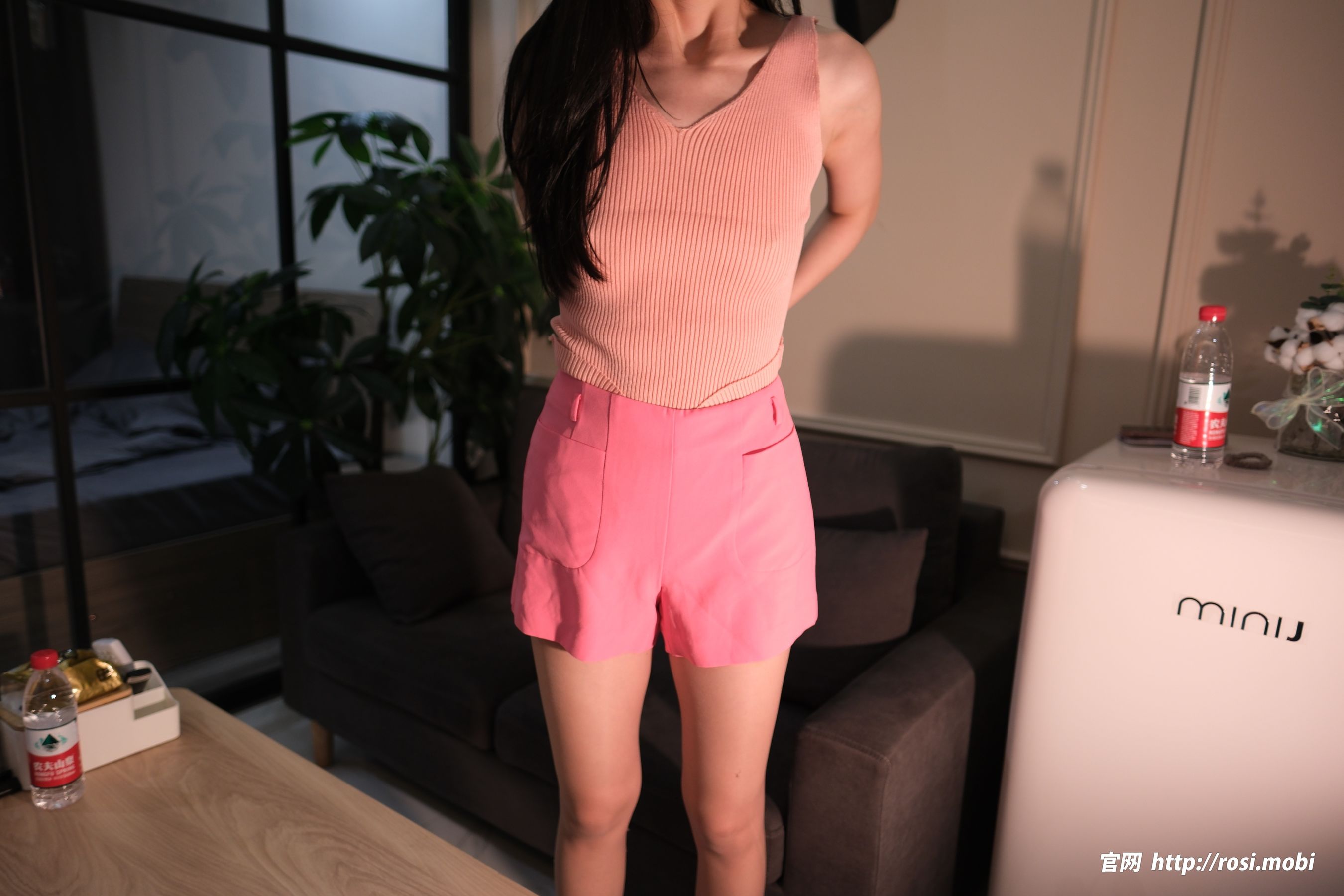 [ROSI写真] 2025.03.25 NO.4859/(116P)