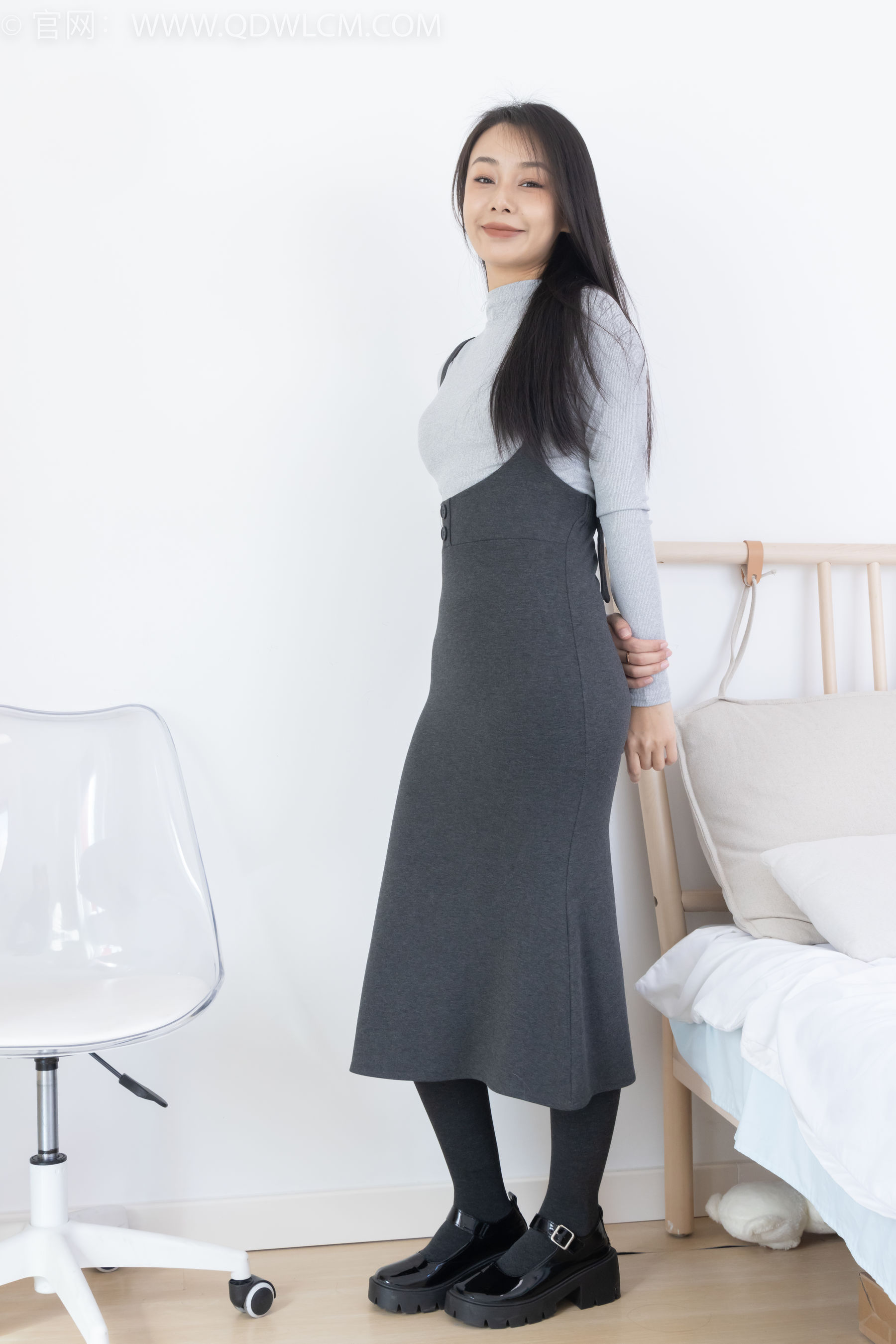 物恋传媒 No.2291 岚岚 - 皮鞋、厚灰丝/(170P)