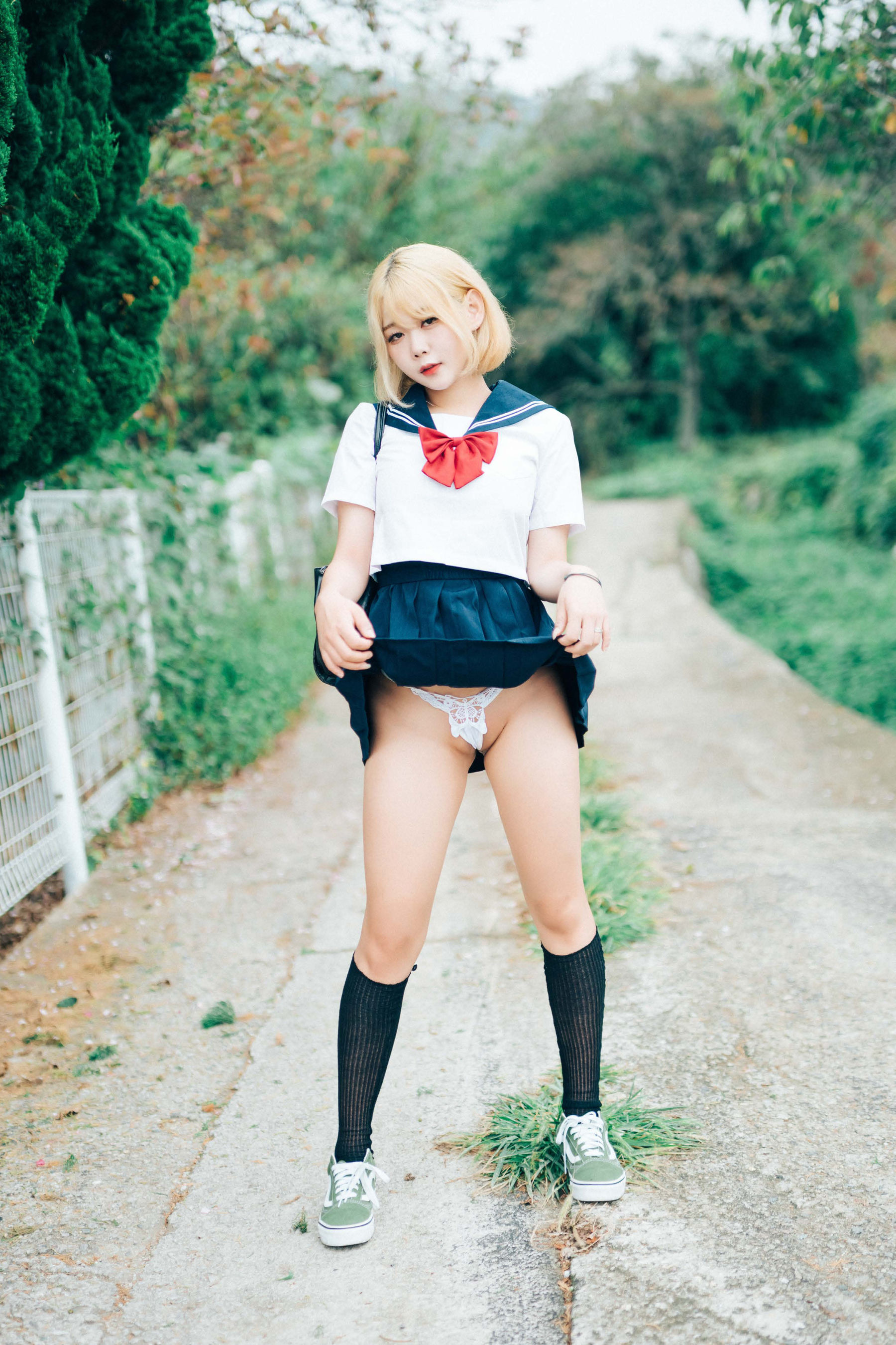 Haivia Zia - Summer Memories/(54P)