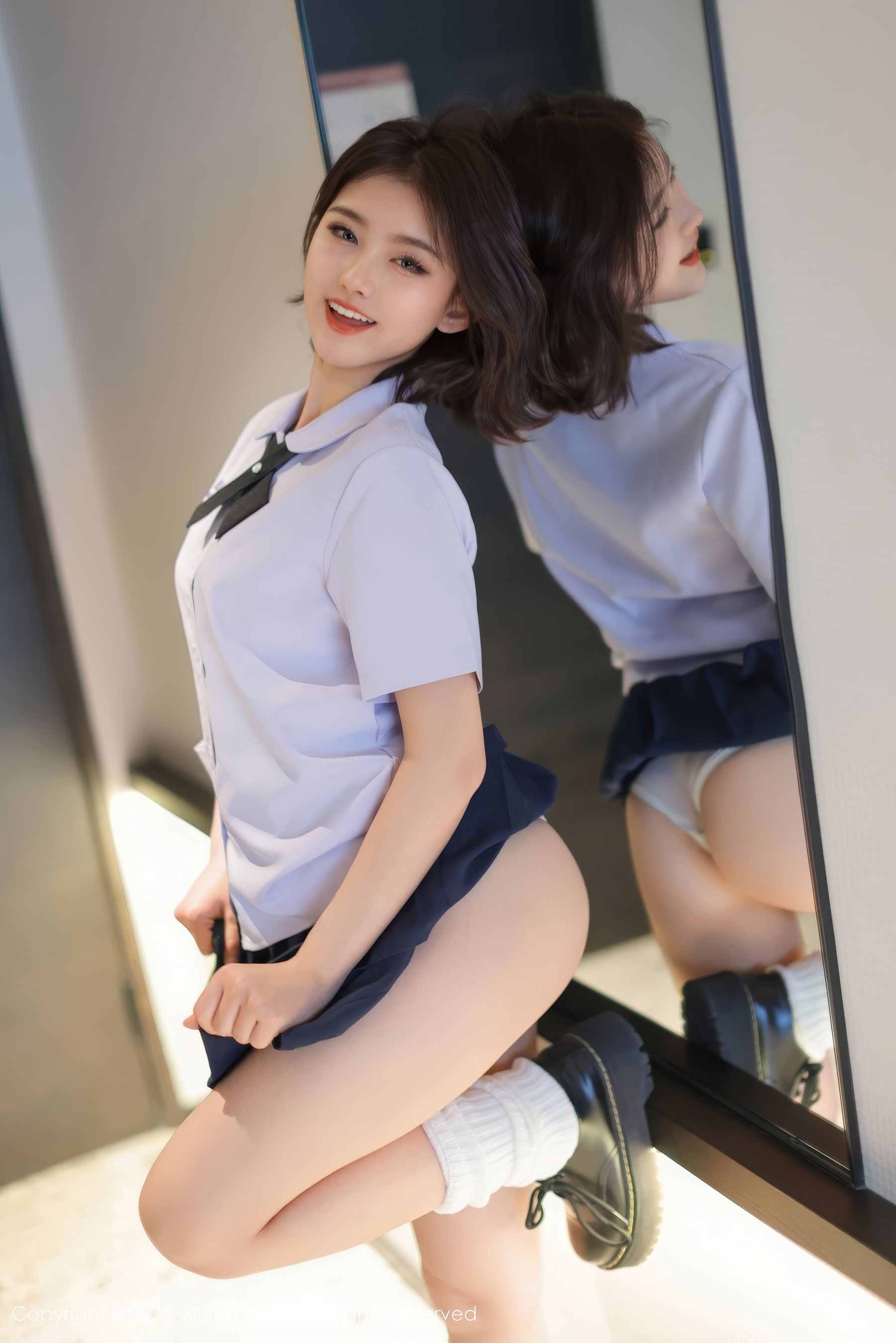 [秀人XiuRen] 2025.03.07 No.9985 小橘子orange/(75P)