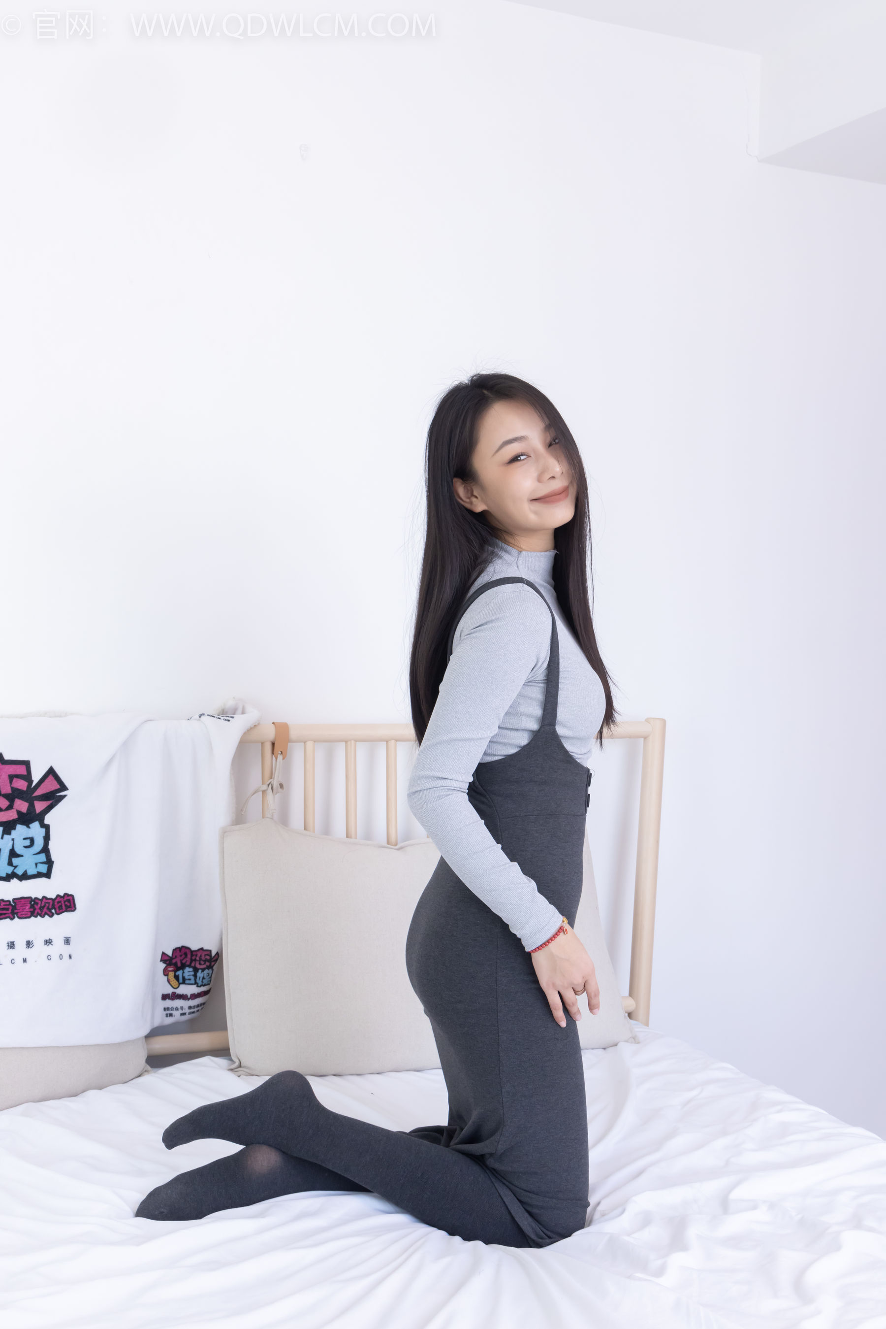 物恋传媒 No.2291 岚岚 - 皮鞋、厚灰丝/(170P)