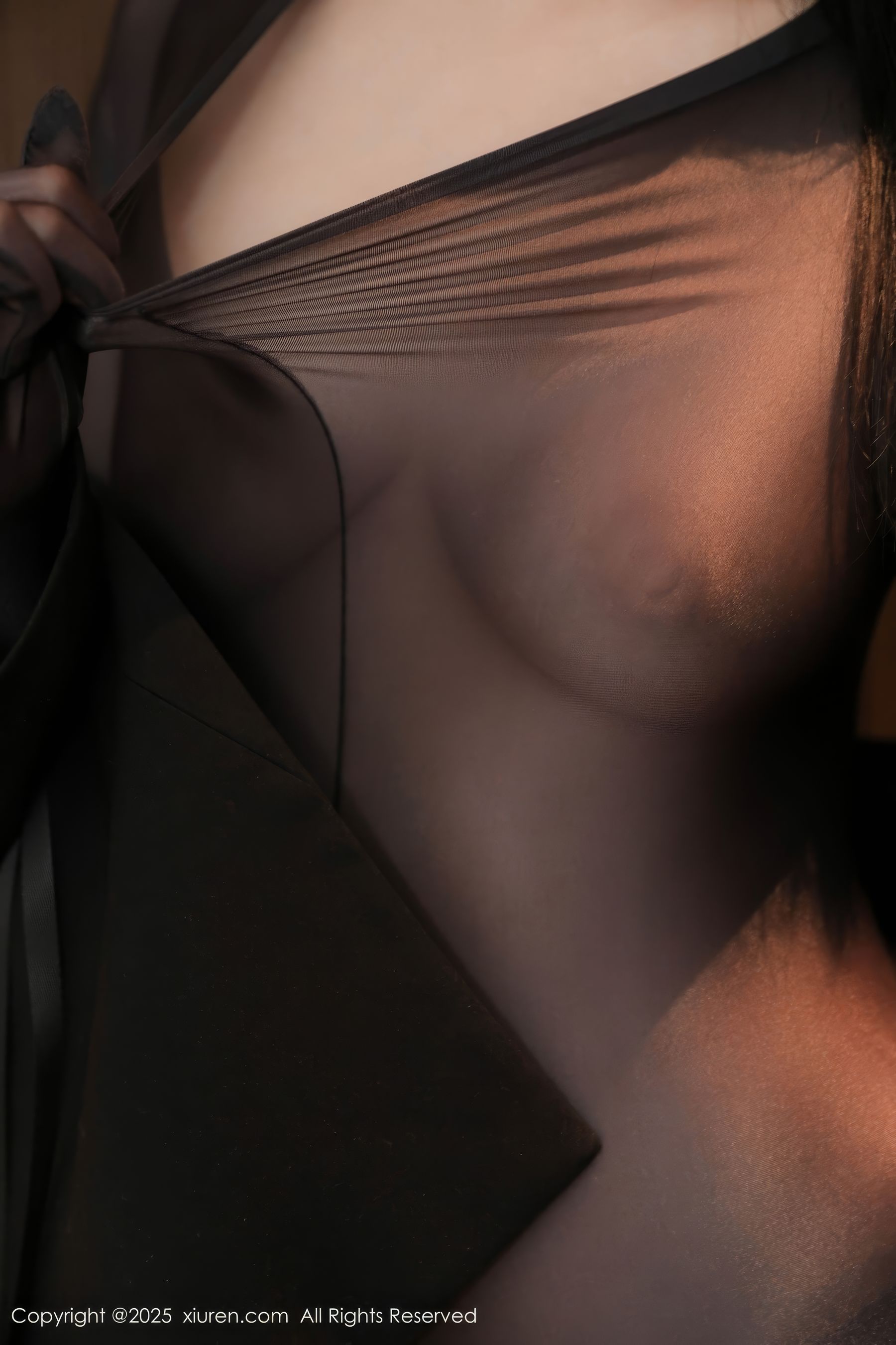 [秀人XiuRen] 2025.03.07 No.9987 Candy糖糖/(80P)