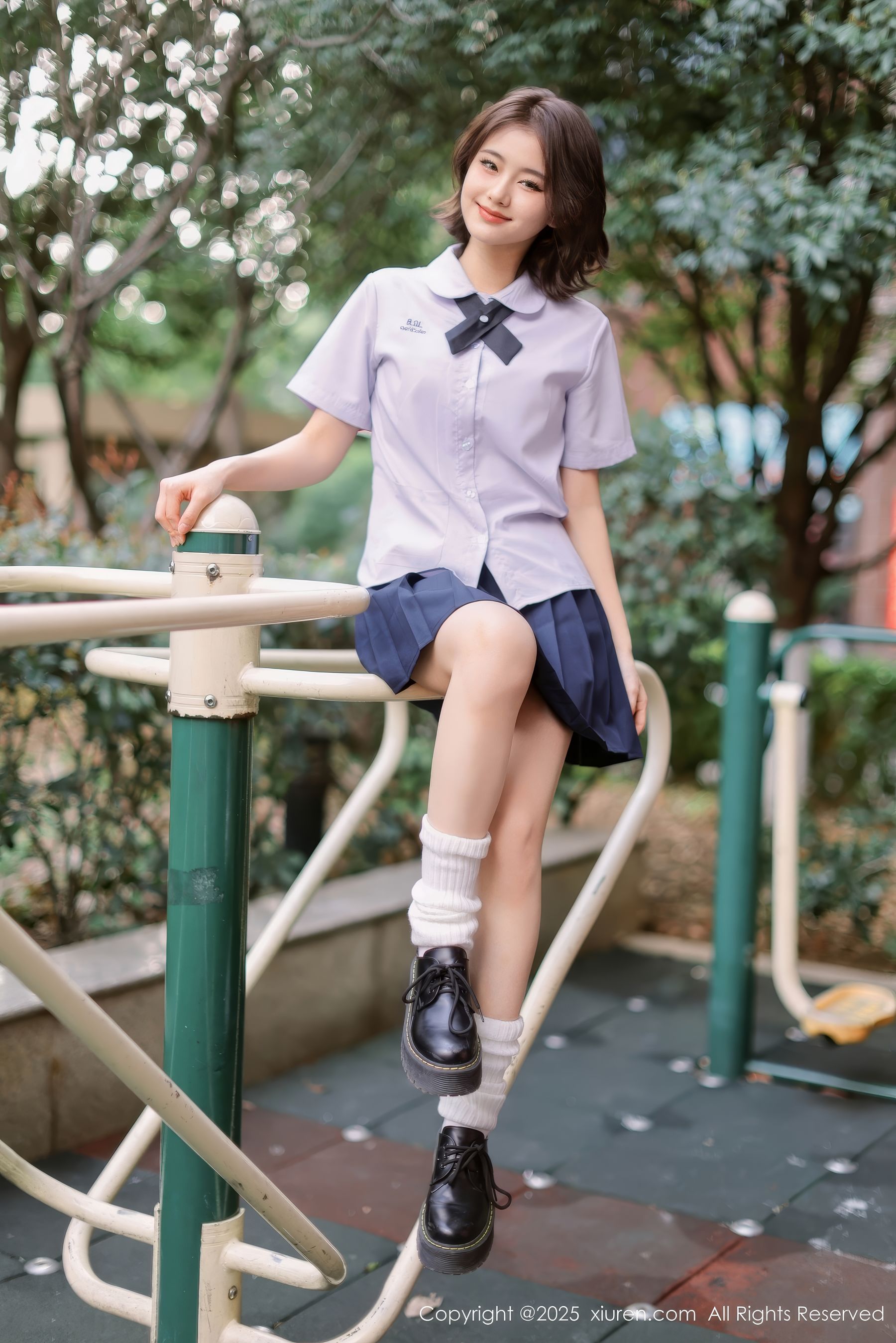 [秀人XiuRen] 2025.03.07 No.9985 小橘子orange/(75P)