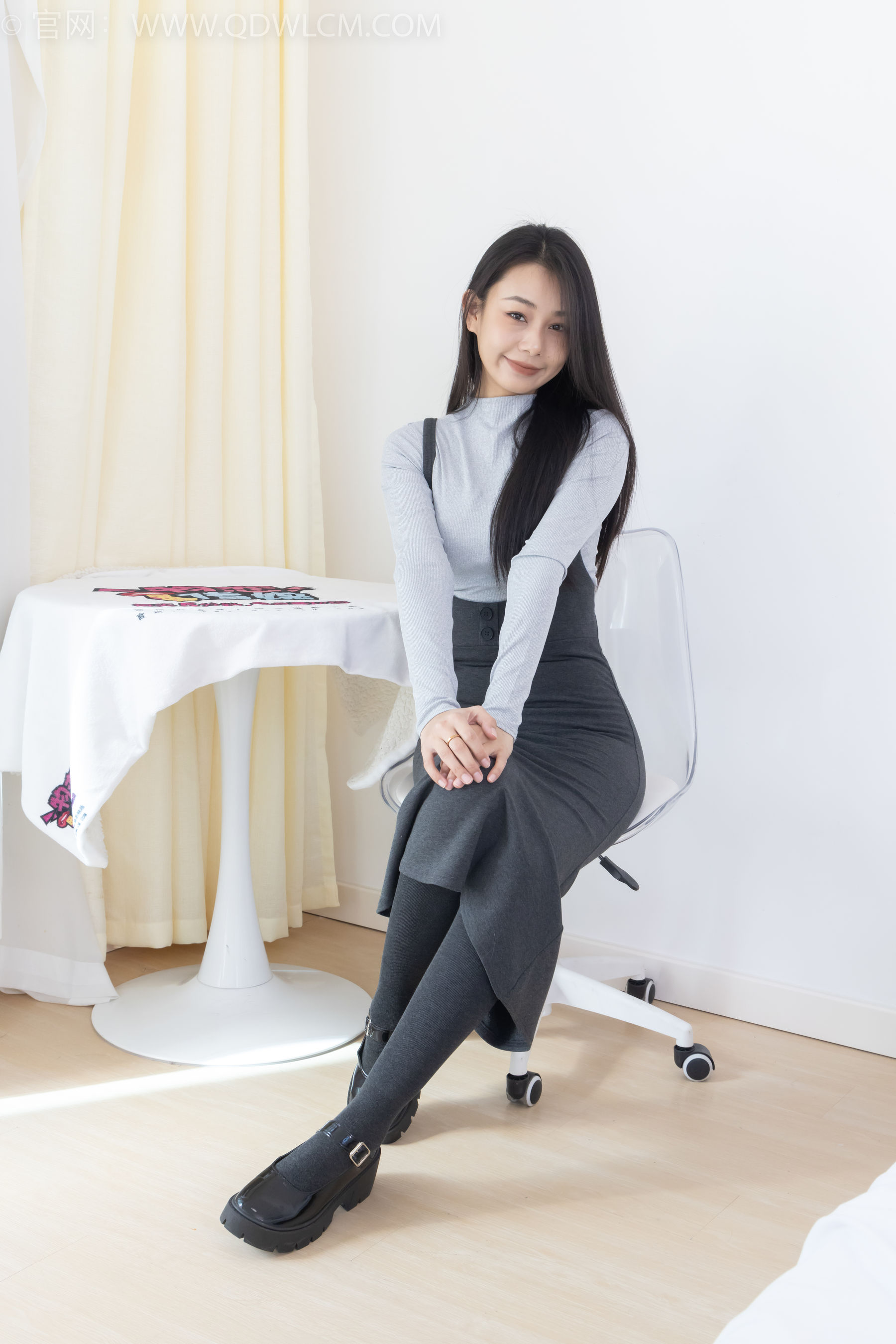 物恋传媒 No.2291 岚岚 - 皮鞋、厚灰丝/(170P)