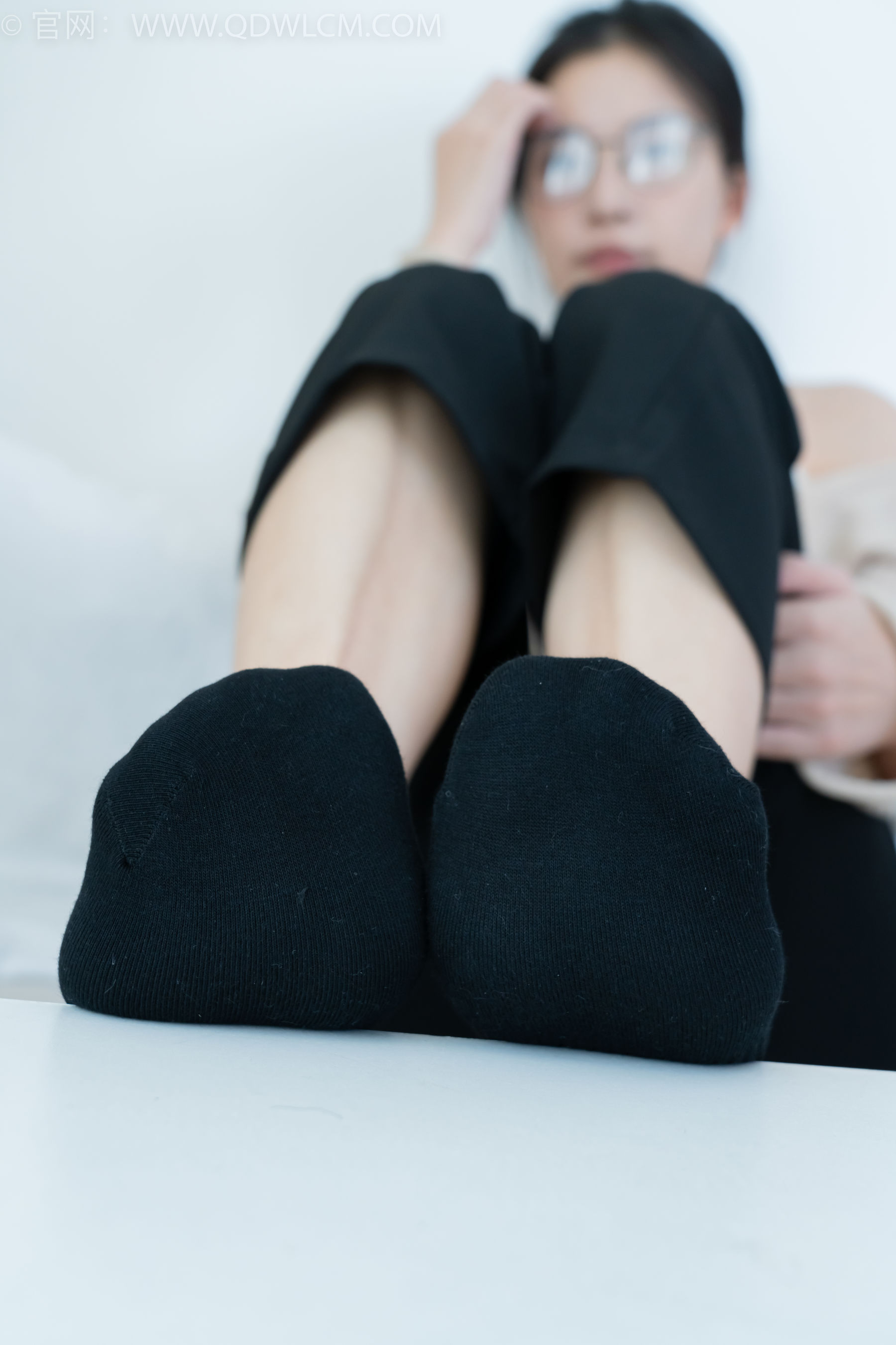 物恋传媒 No.2290 茯苓 - 板鞋、皮鞋、白船袜、黑棉袜、皮筋绑脚老头乐挠脚剧情/(230P)