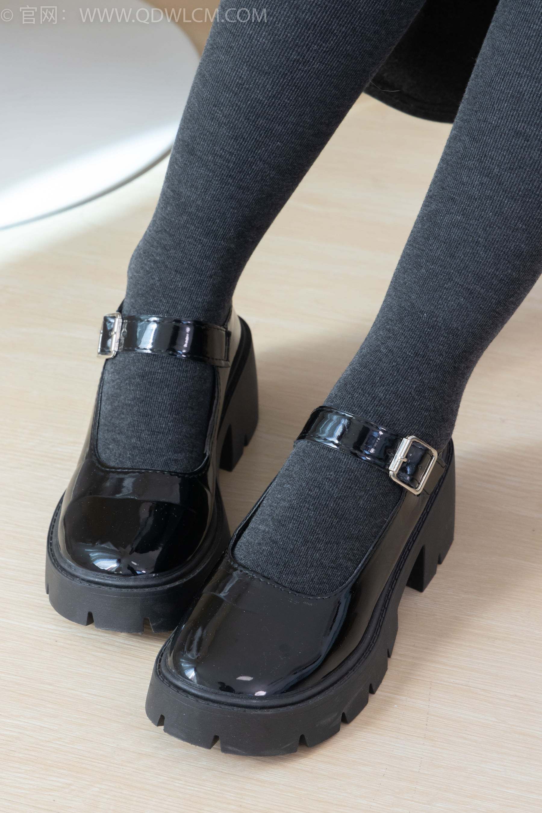 物恋传媒 No.2291 岚岚 - 皮鞋、厚灰丝/(170P)