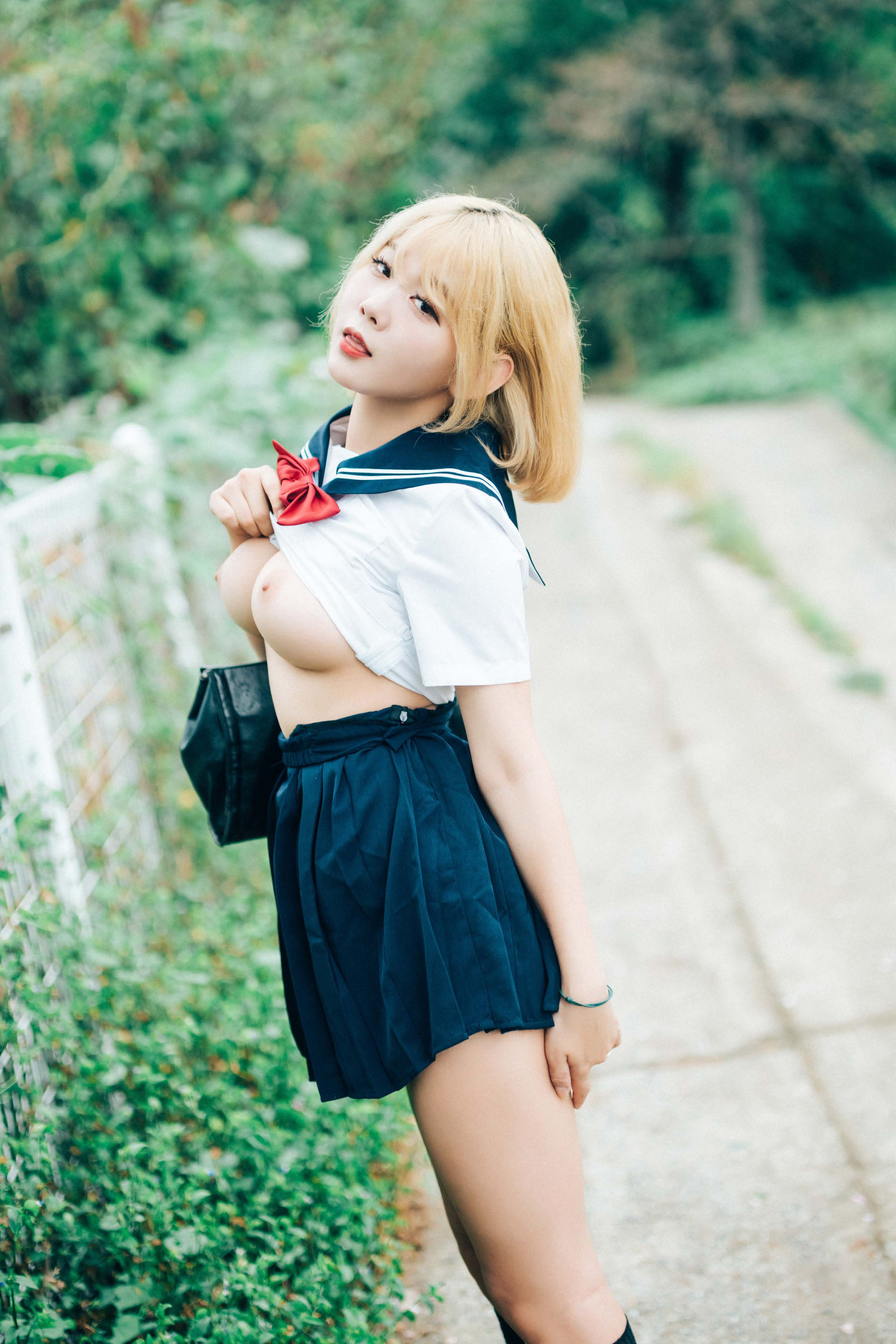 Haivia Zia - Summer Memories/(54P)