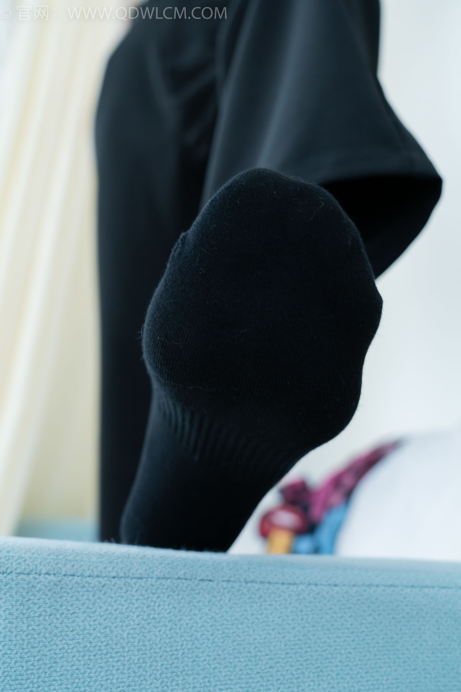 物恋传媒 No.2290 茯苓 - 板鞋、皮鞋、白船袜、黑棉袜、皮筋绑脚老头乐挠脚剧情/(230P)