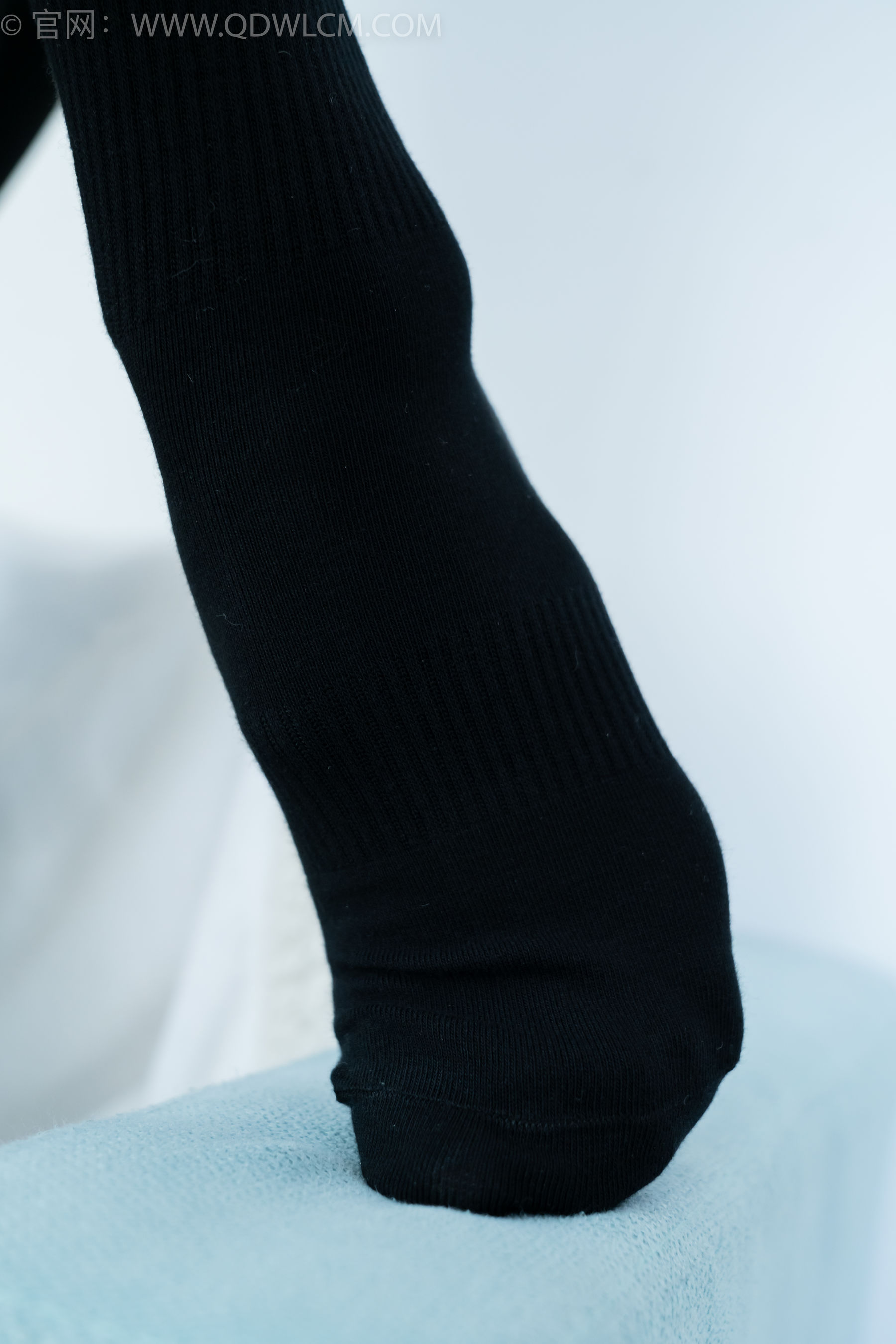 物恋传媒 No.2290 茯苓 - 板鞋、皮鞋、白船袜、黑棉袜、皮筋绑脚老头乐挠脚剧情/(230P)