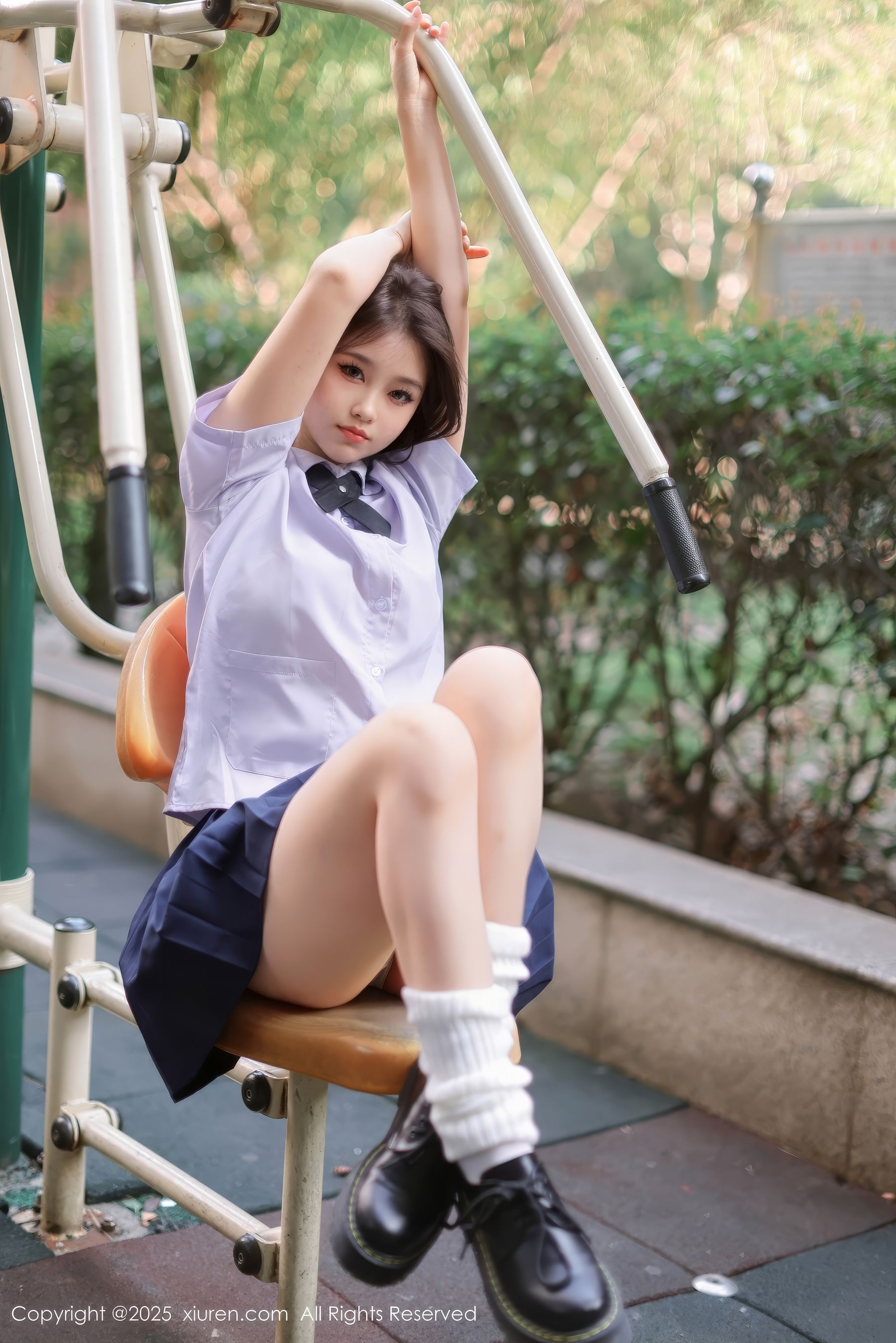 [秀人XiuRen] 2025.03.07 No.9985 小橘子orange/(75P)