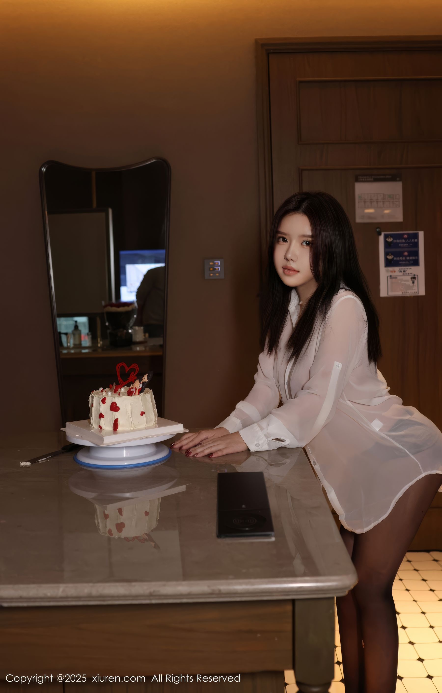 [秀人XiuRen] 2025.03.07 No.9983 小薯条nienie/(106P)