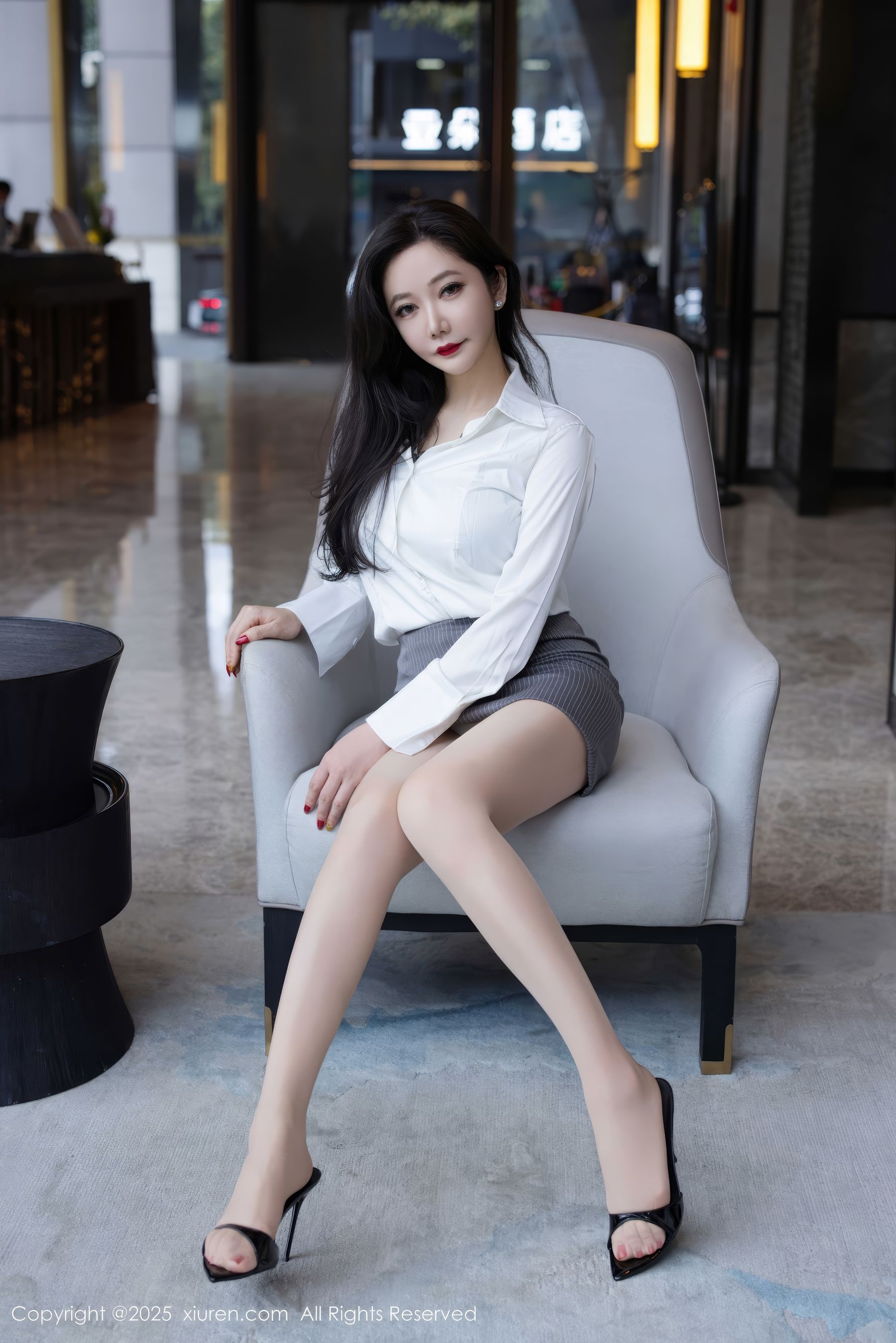 [秀人XiuRen] 2025.03.06 No.9976 心妍小公主/(74P)