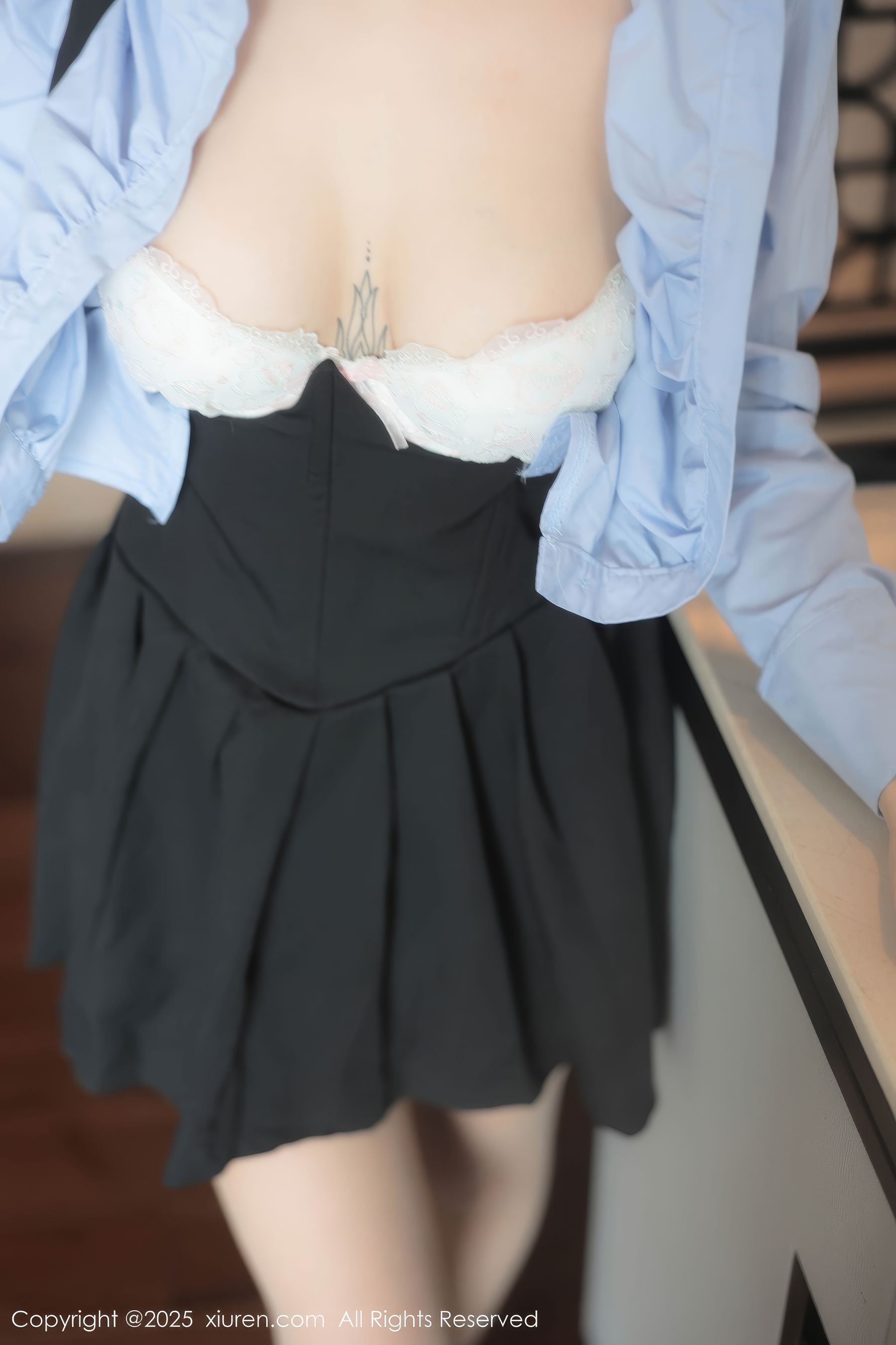 [秀人XiuRen] 2025.03.07 No.9981 汐子/(72P)