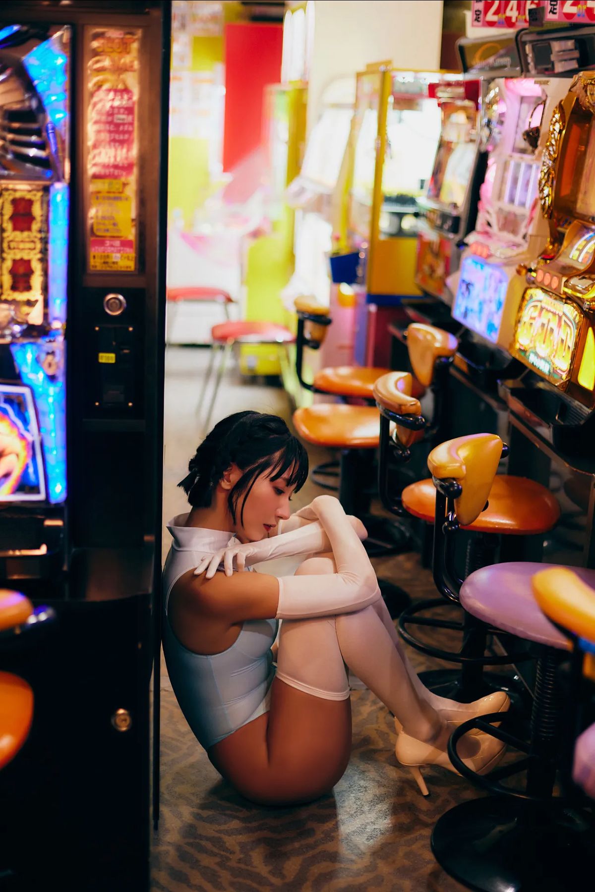 大塚びる - 競泳水着 偏愛/(41P)