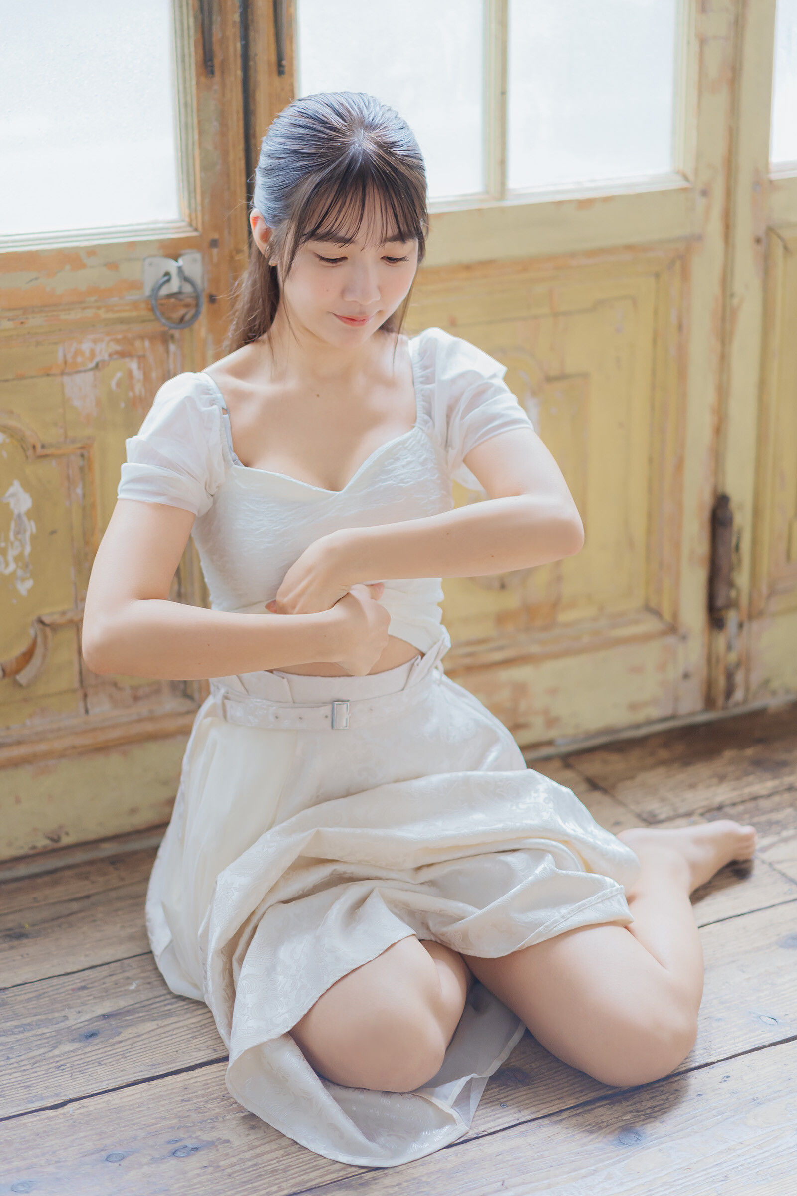 天羽希純 - こっち見ていいよ/(47P)