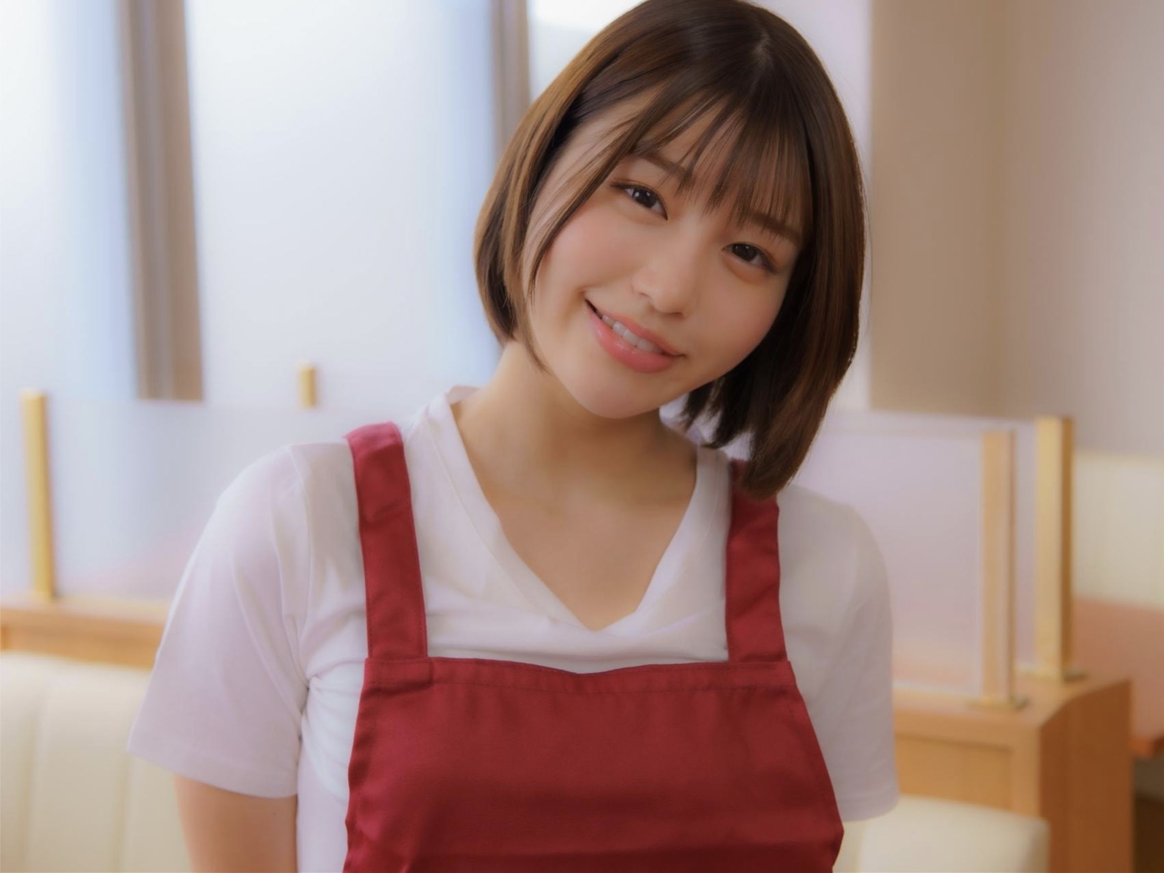 唯井まひろ - ファミレス店員とホテル密会/(44P)