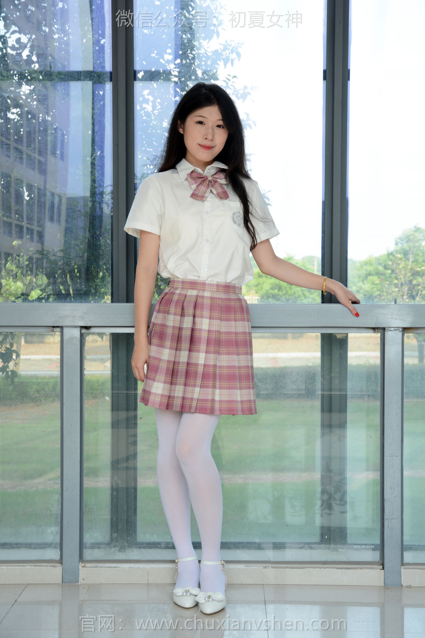 初夏女神 No.276 清离 粉嫩娇艳/(100P)