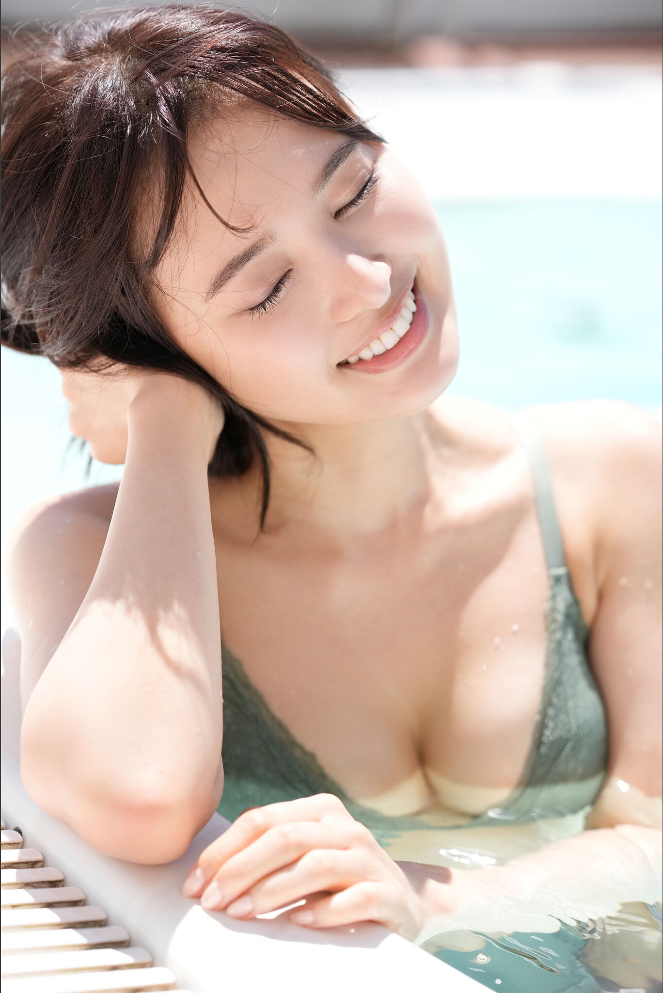 兒玉遥 - スイートルームで艶めいて/(94P)