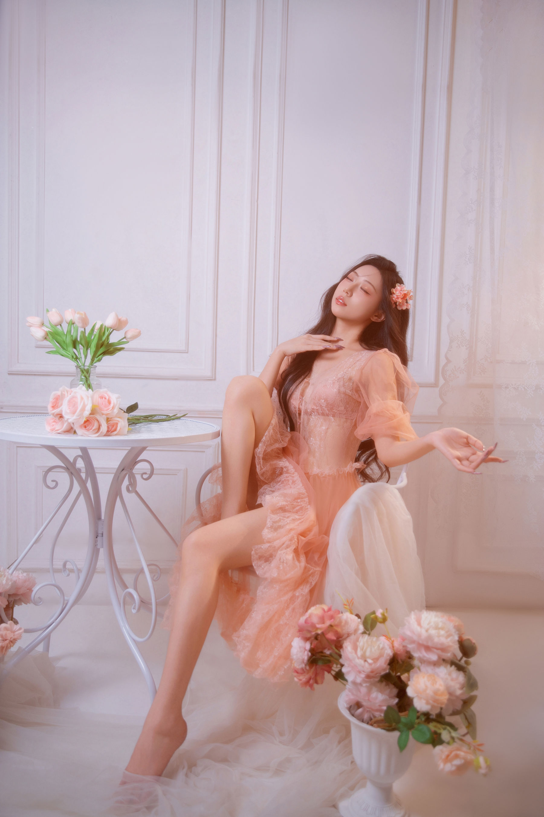 动漫博主 Money冷冷 - 仙女粉氛围感写真/(30P)