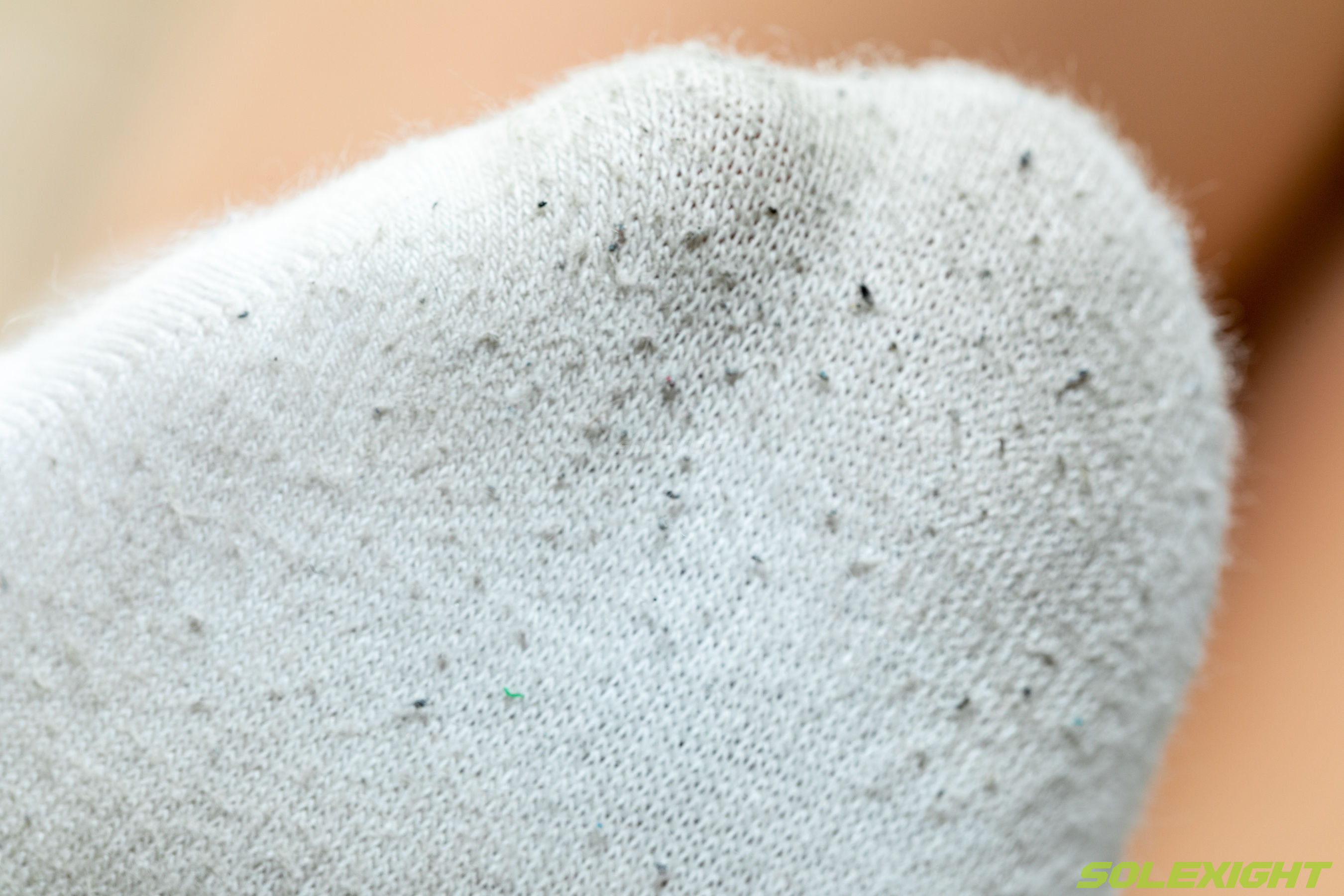 台湾solexight足控福利 - Dora 脏臭白袜 丝袜 臭鞋/(90P)